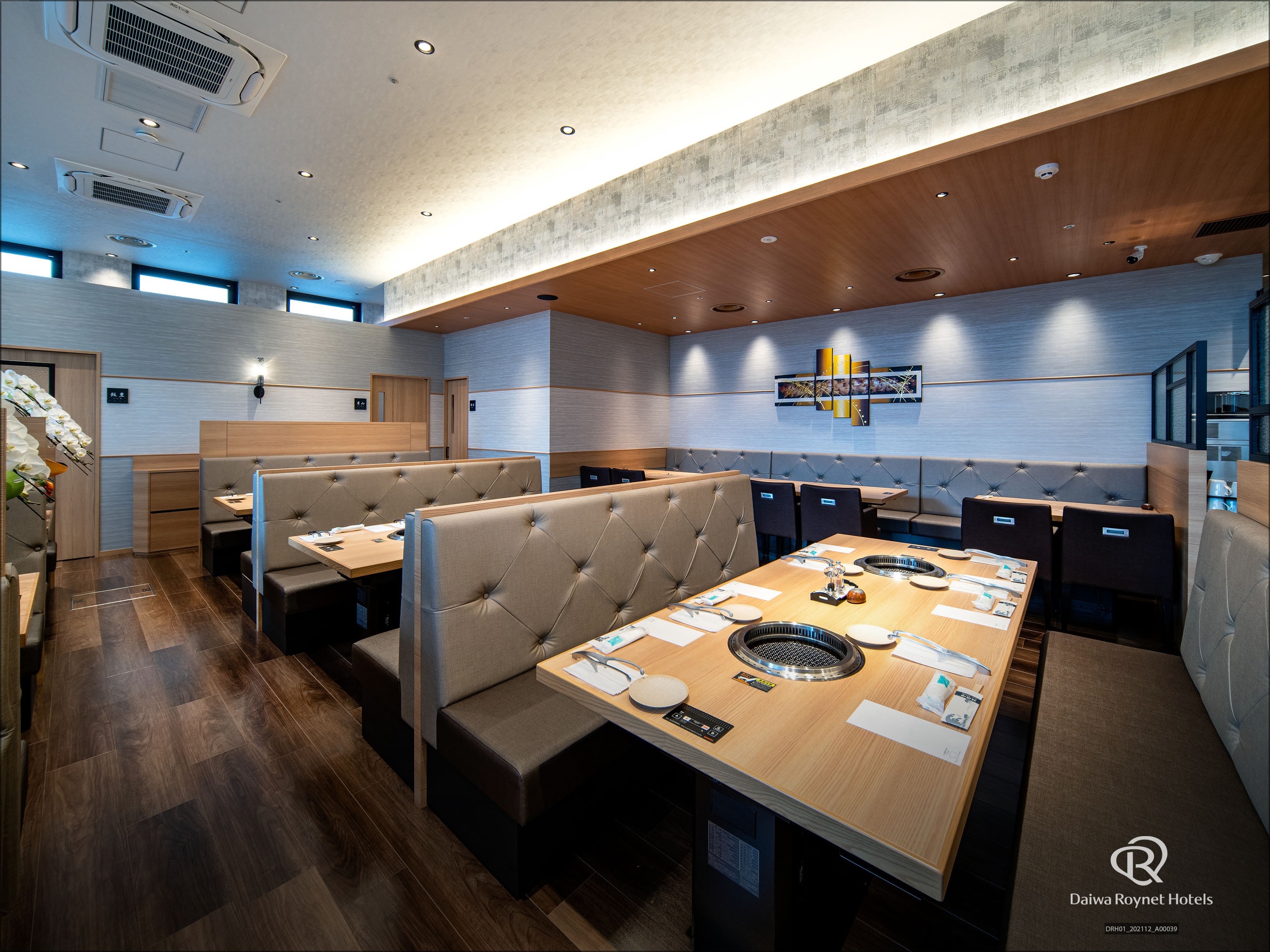 Breakfast venue "Yonezawa beef climbing wave"