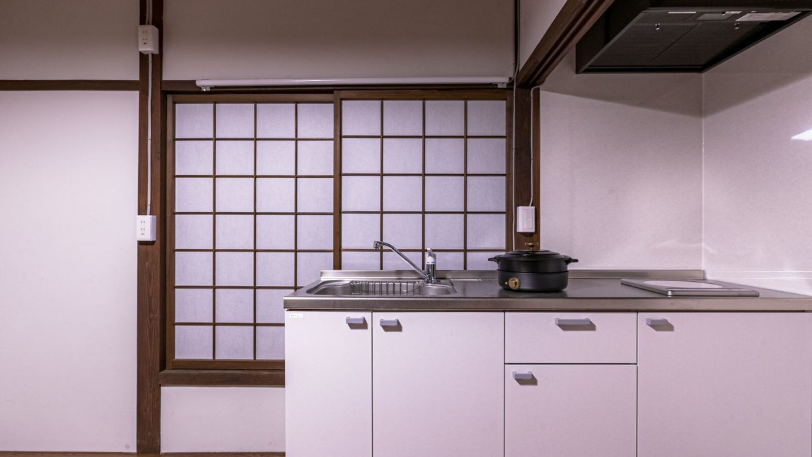 投機者 Hanare、Shingoro、廚房