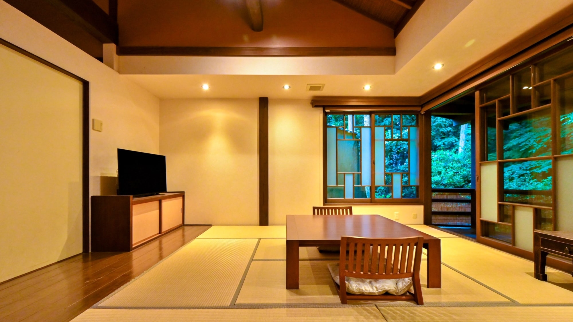 ■Mashu■Living room