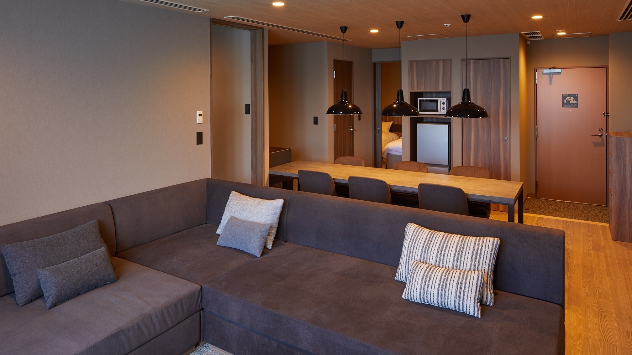 Kamar kondominium D (gambar)