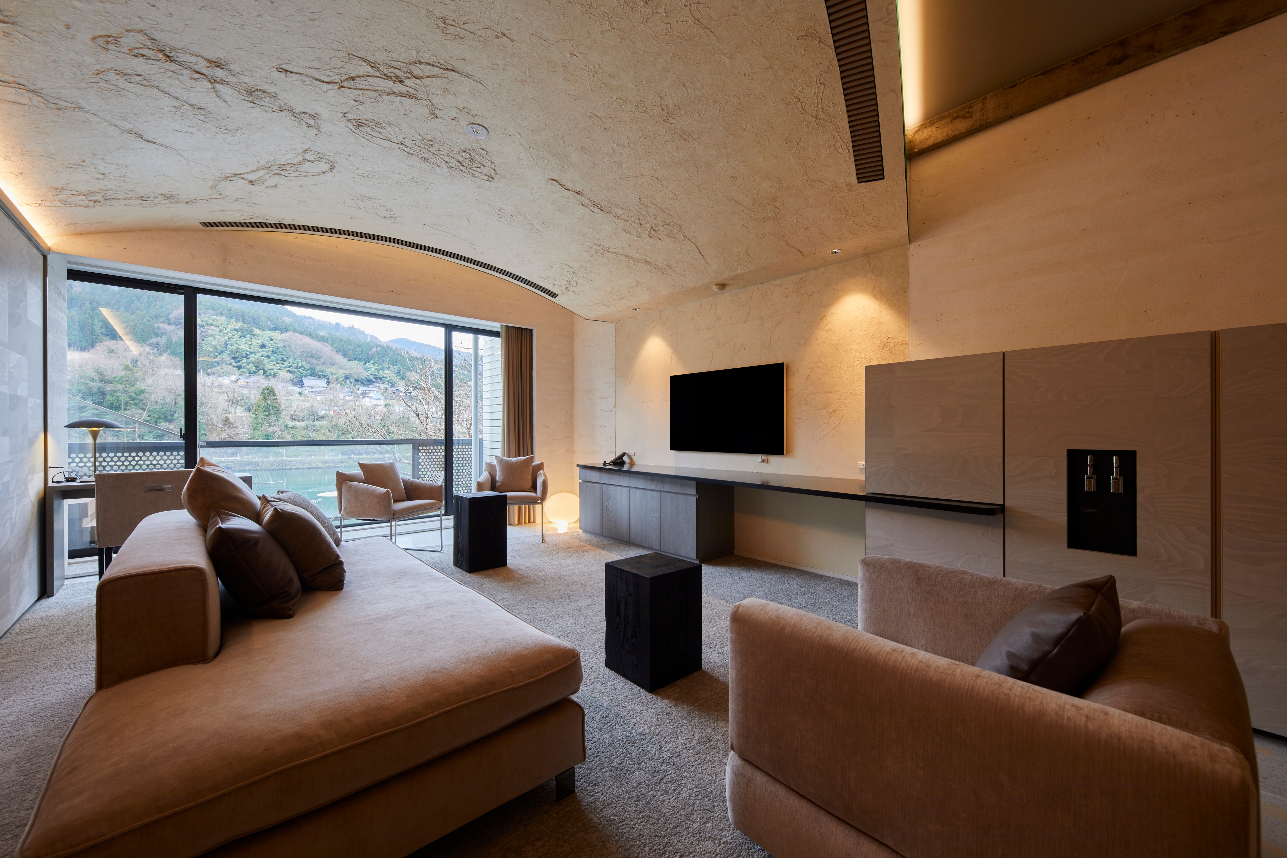 Main Building Premier Suite Room 201 (Water Ripple)