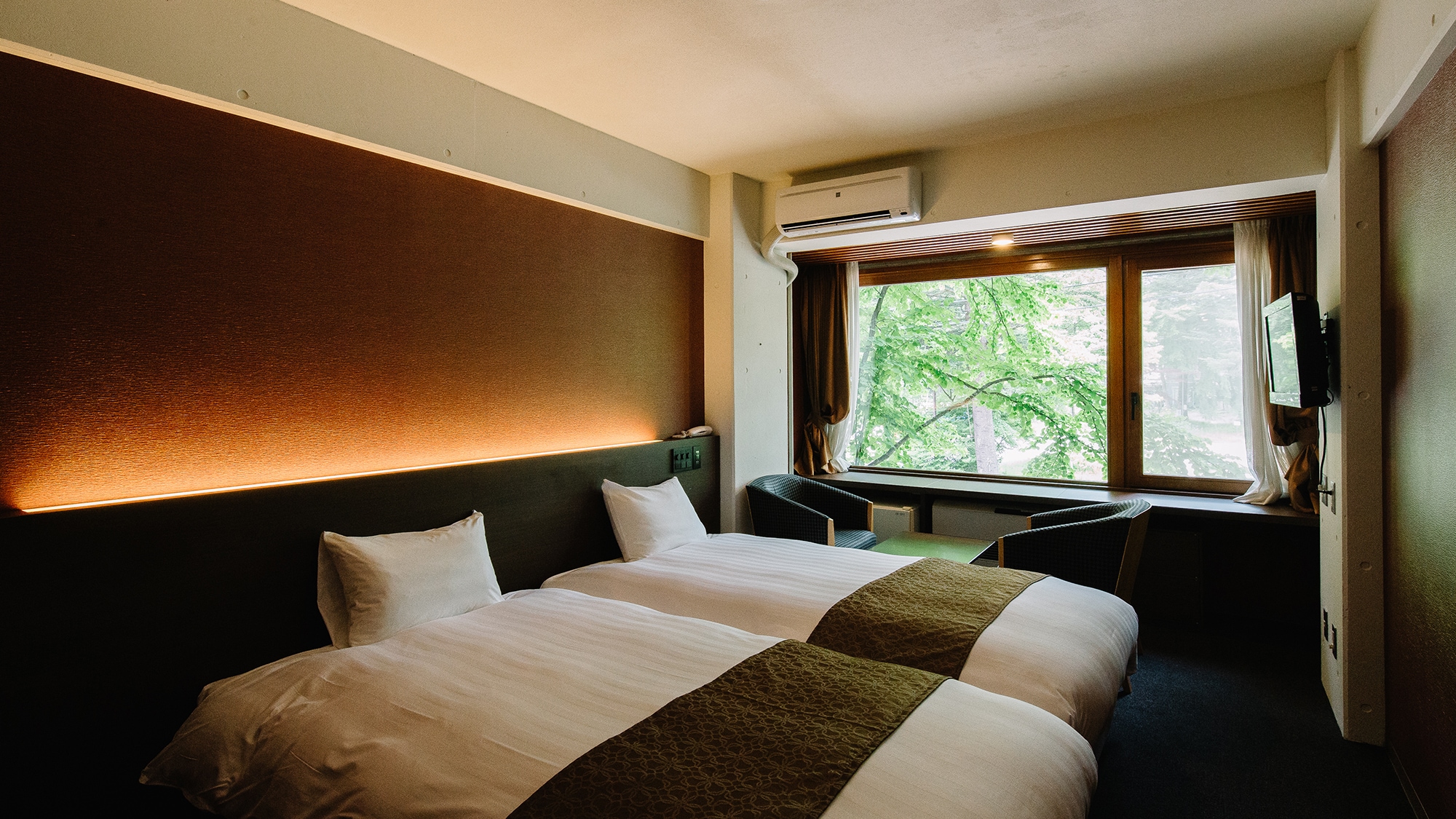 [Twin room / Non-smoking] For couples, girls traveling, and solo traveling