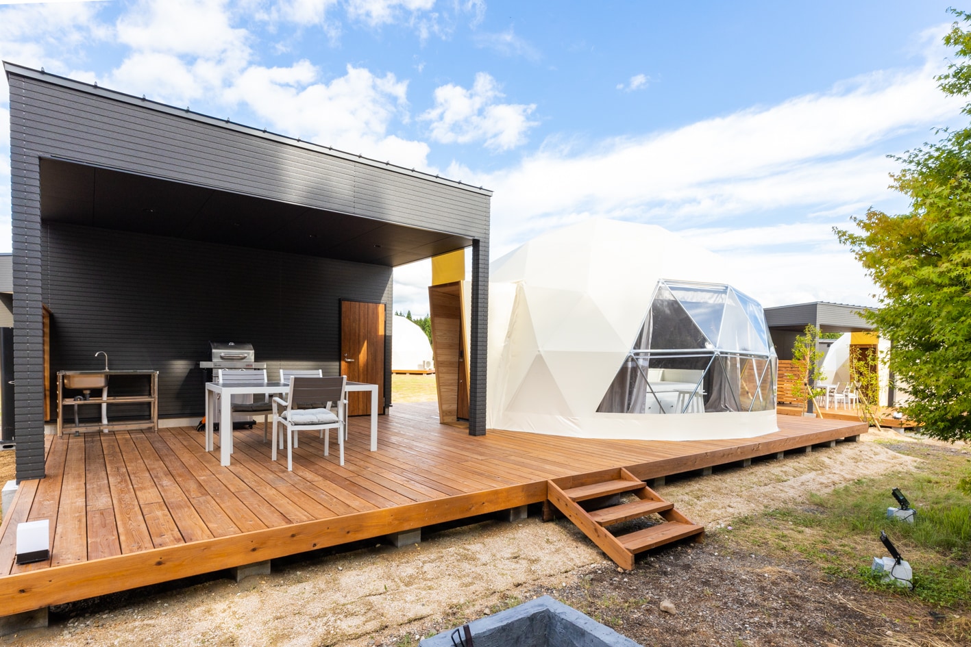 帳篷五號：睡羊