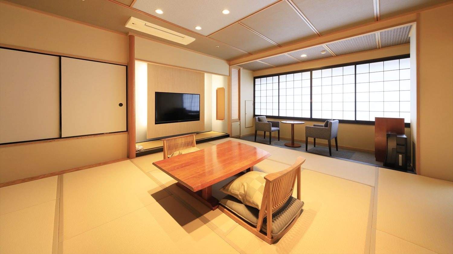 [Guest room, non-smoking] Semi-open-air bath, Japanese-style room 12.5 tatami mats + twin beds