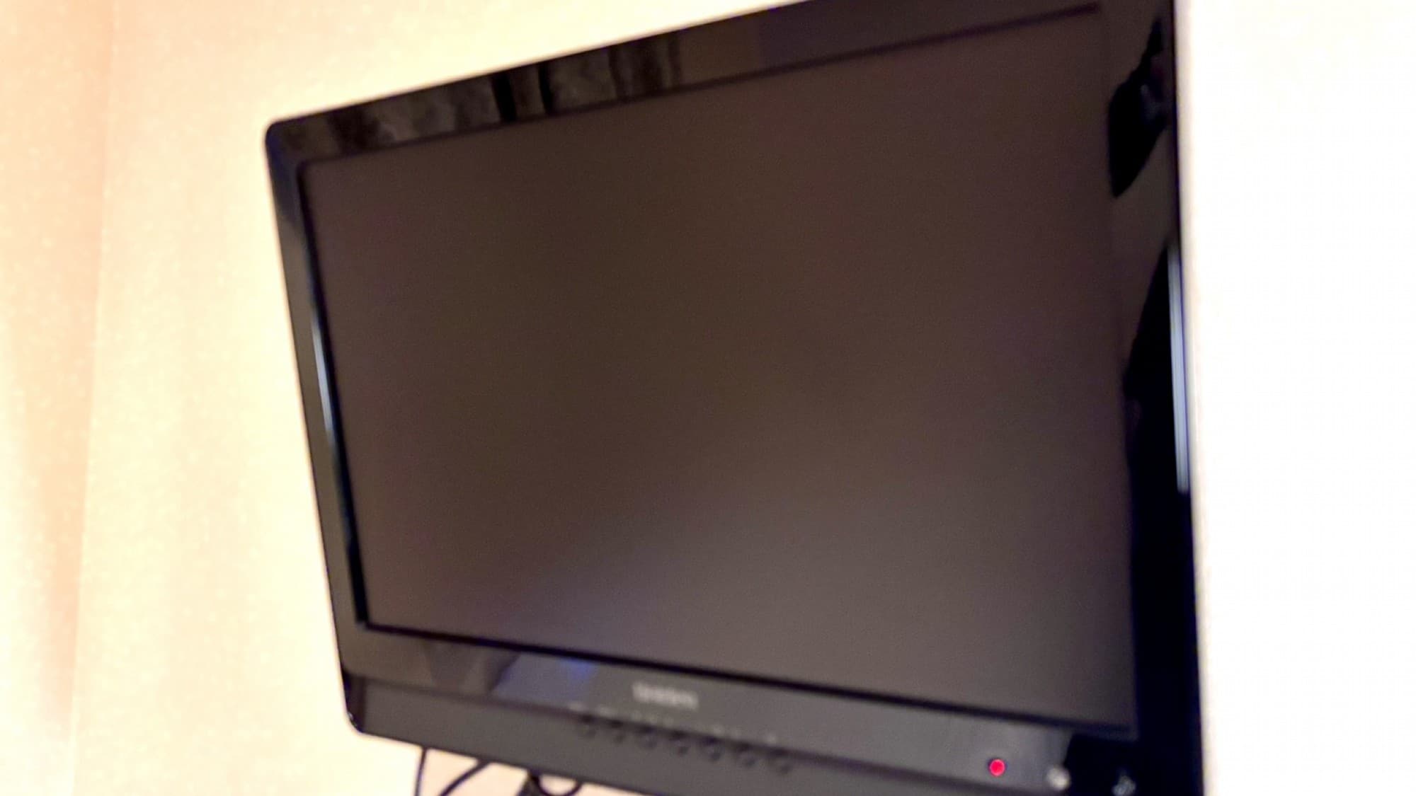 [สิ่งอำนวยความสะดวกในห้องพัก: โทรทัศน์] ห้องพักทุกห้องมีโทรทัศน์