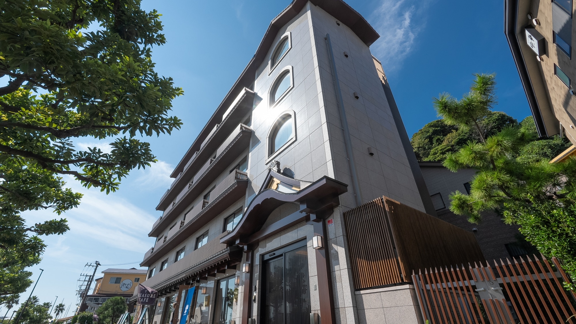 ■Enoshima Hotel exterior