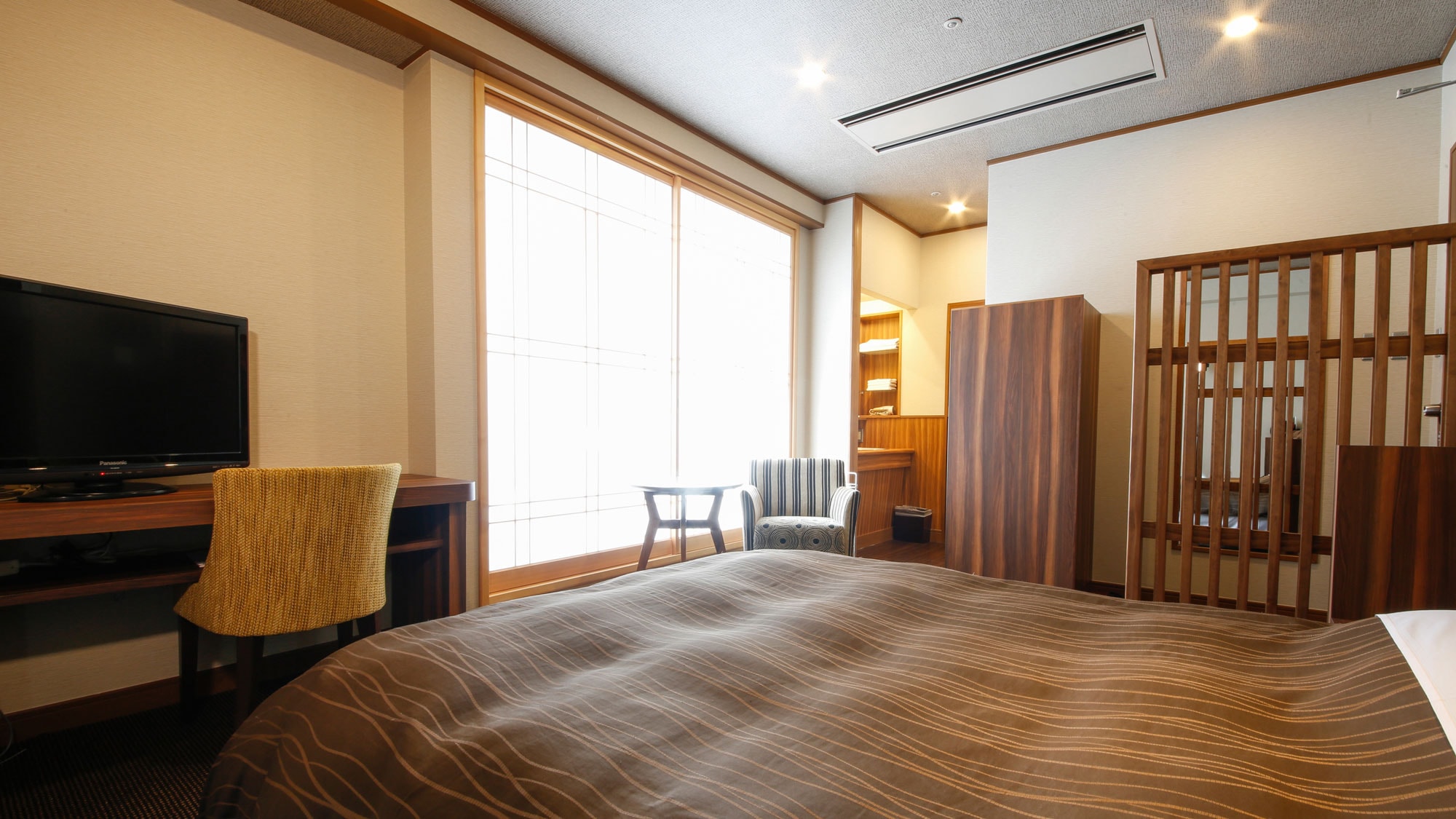 [Main building] Standard double room 19 square meters (mountain side, non-smoking)