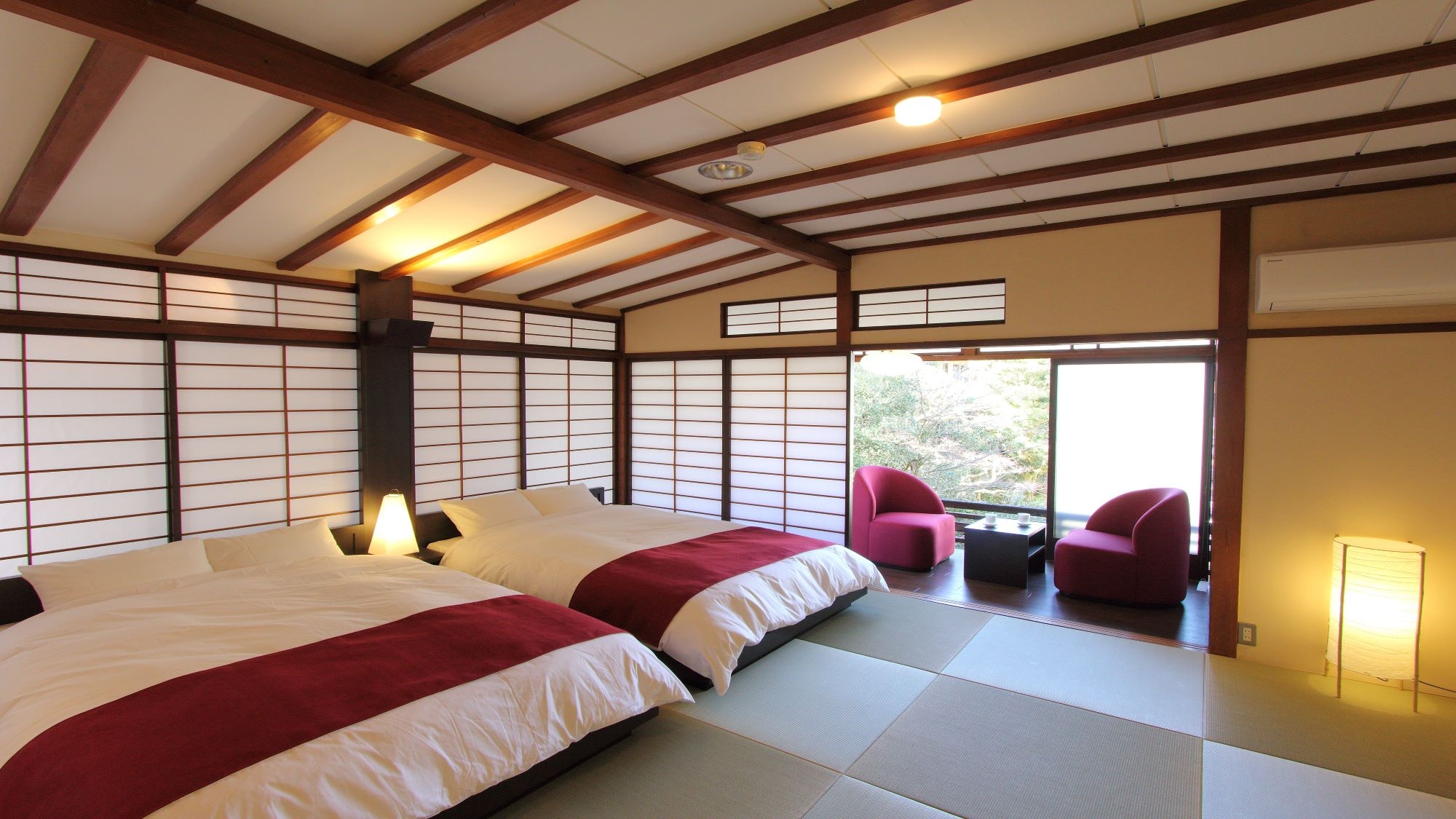 [Kinoka] Japanese-style twin room with 10 tatami mats (Cosmetics and amenities included)
