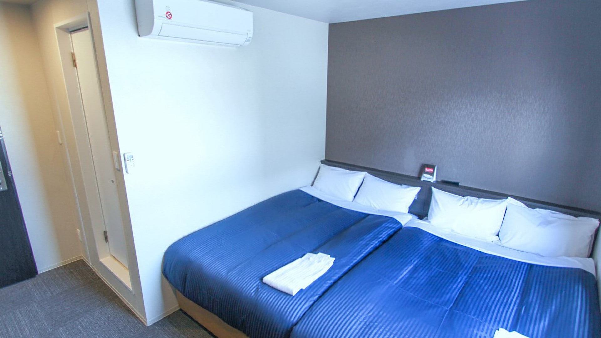 ■Twin bed room■