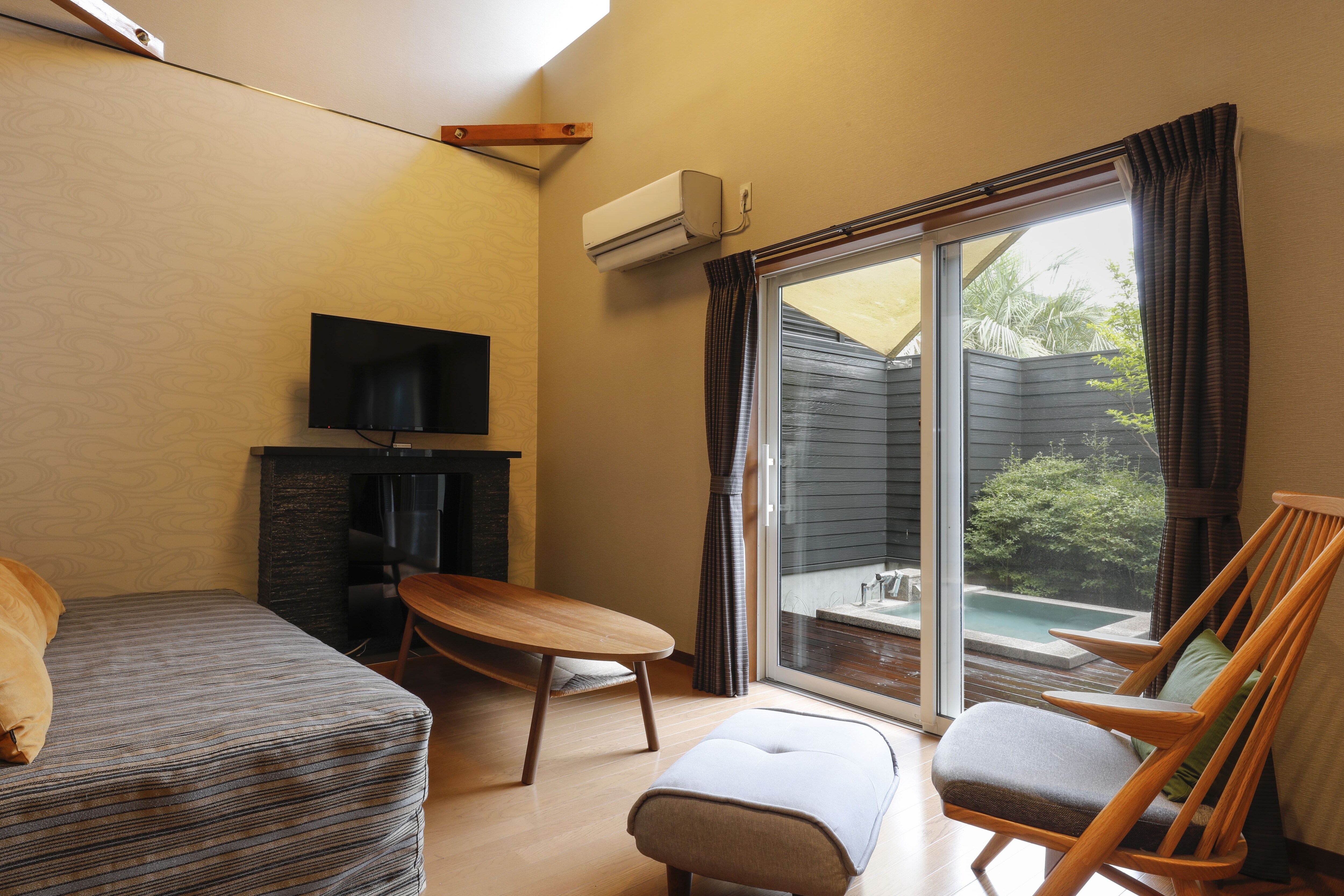 Forest DLX (Maisonette)