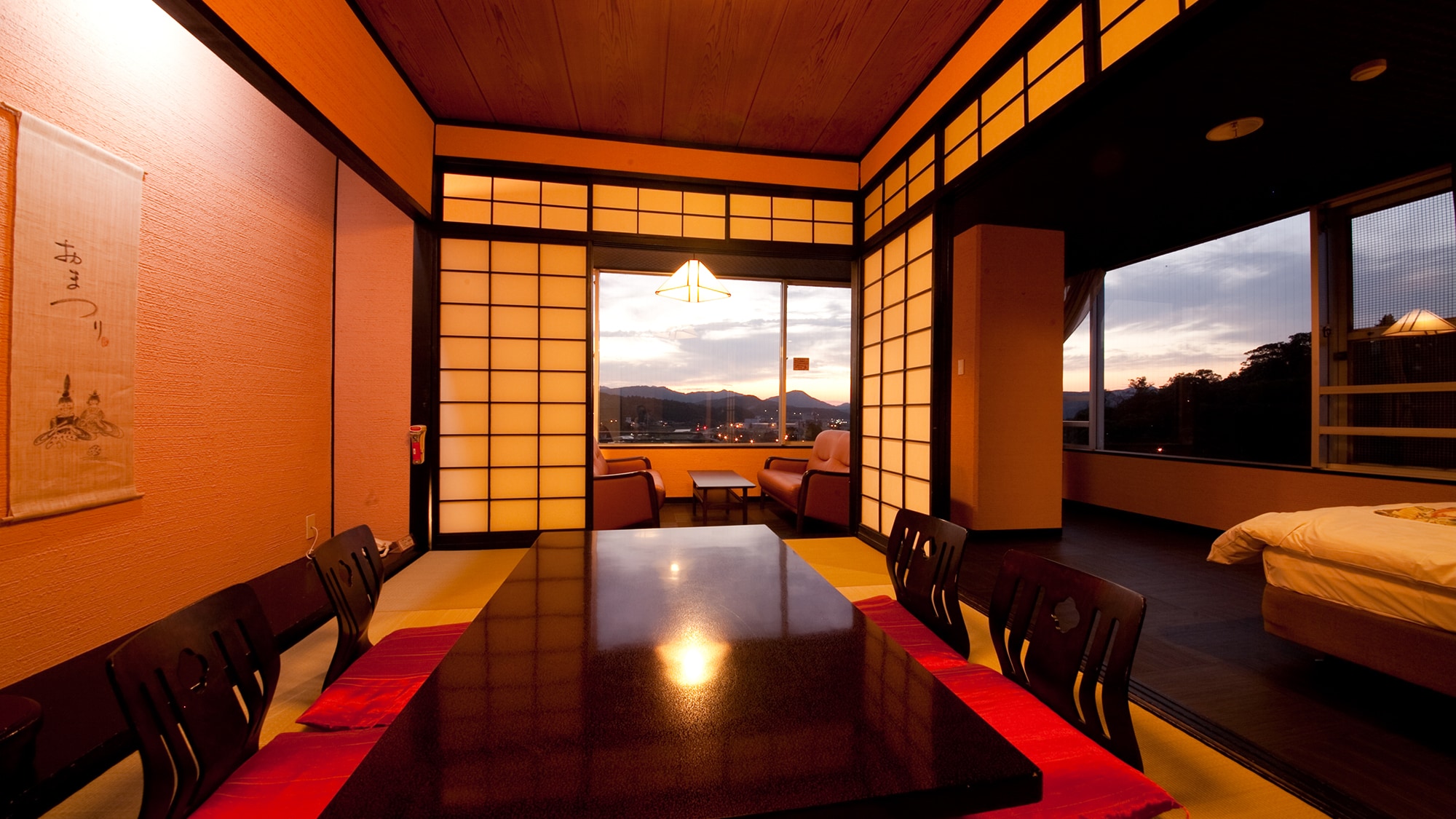 [Superb view! ] Japanese and Western room (non-smoking) in a corner room for a couple family ♪