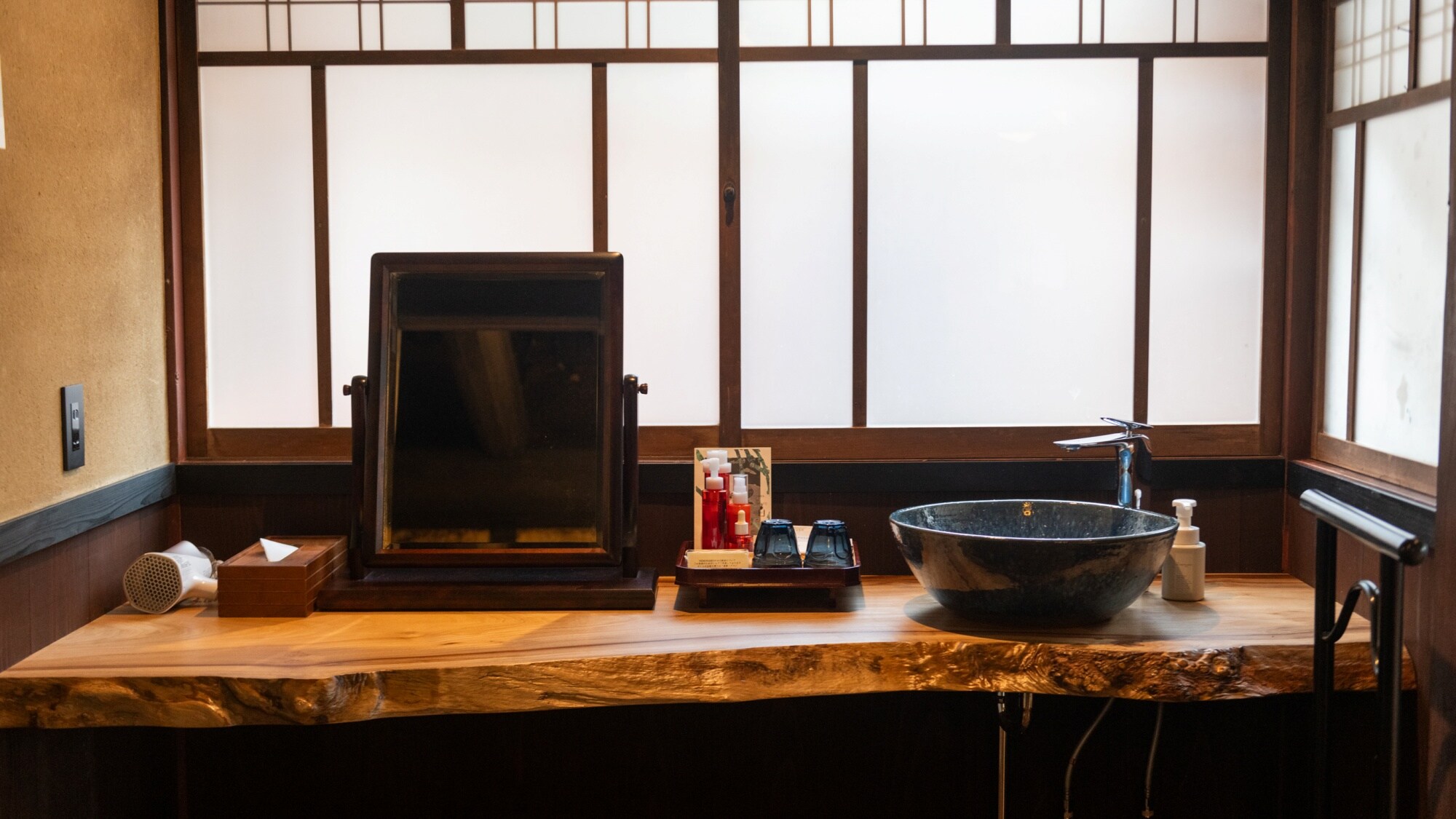 [Hotaru-bi Building, Main Building 102] Bathroom. Amenities are from NEMOHAMO, an organic cosmetics brand from Kyoto.
