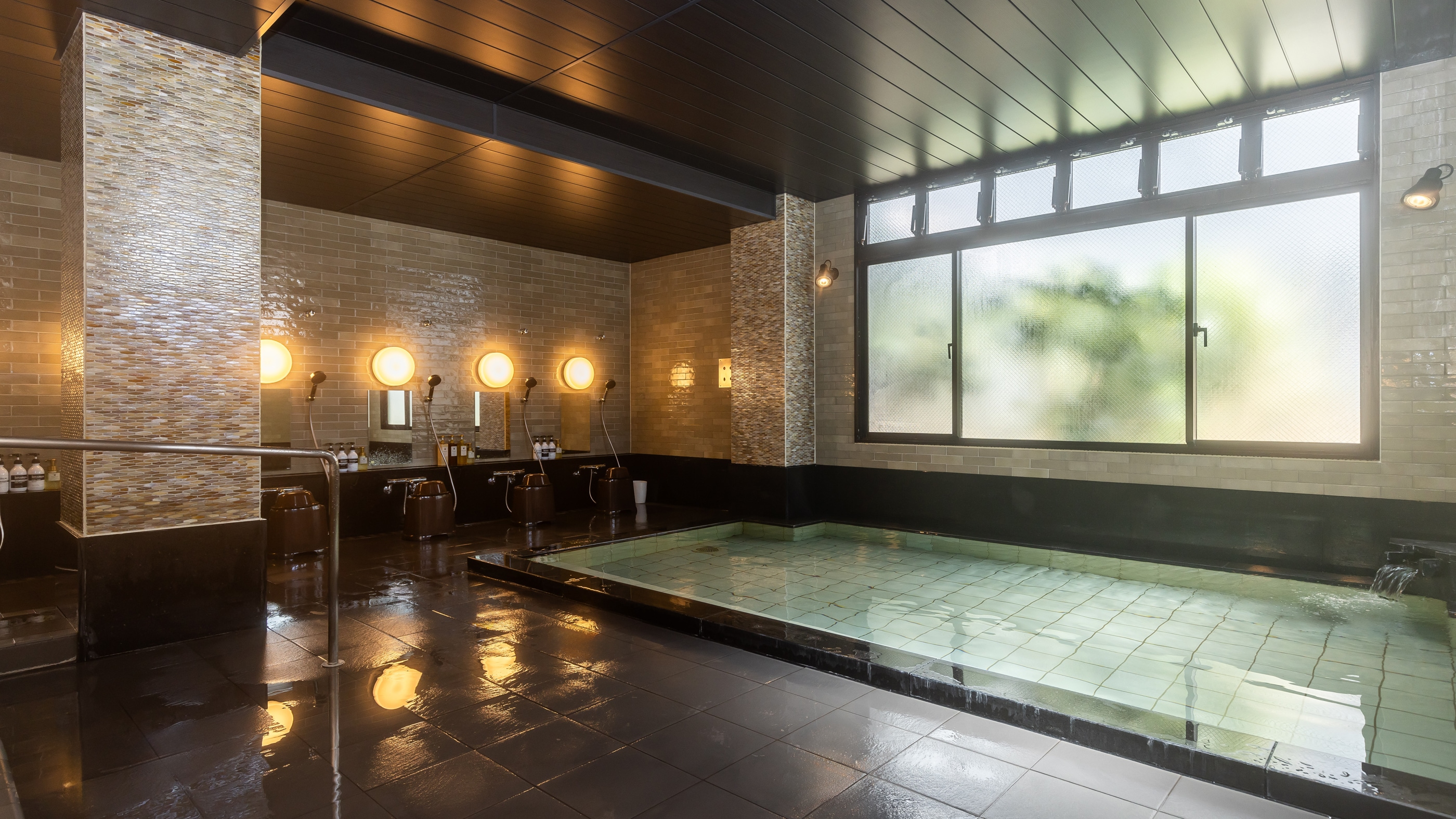 [Renovated in March 2024] Men's large bath "Fukashi no Yu"