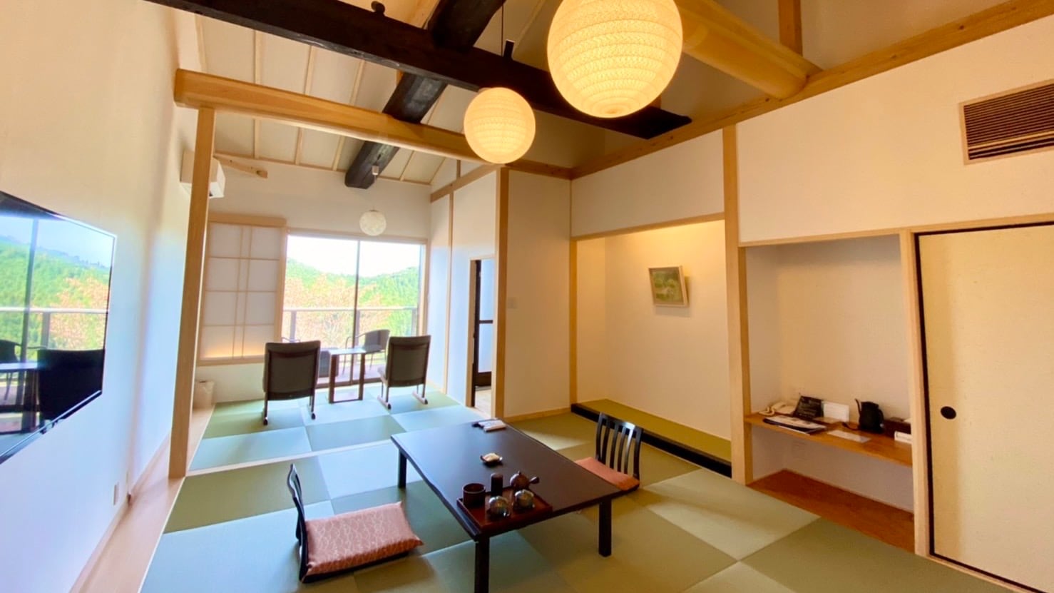 [Special room with open-air bath] Japanese-style room 10+4.5 tatami <newly built in December 2020>