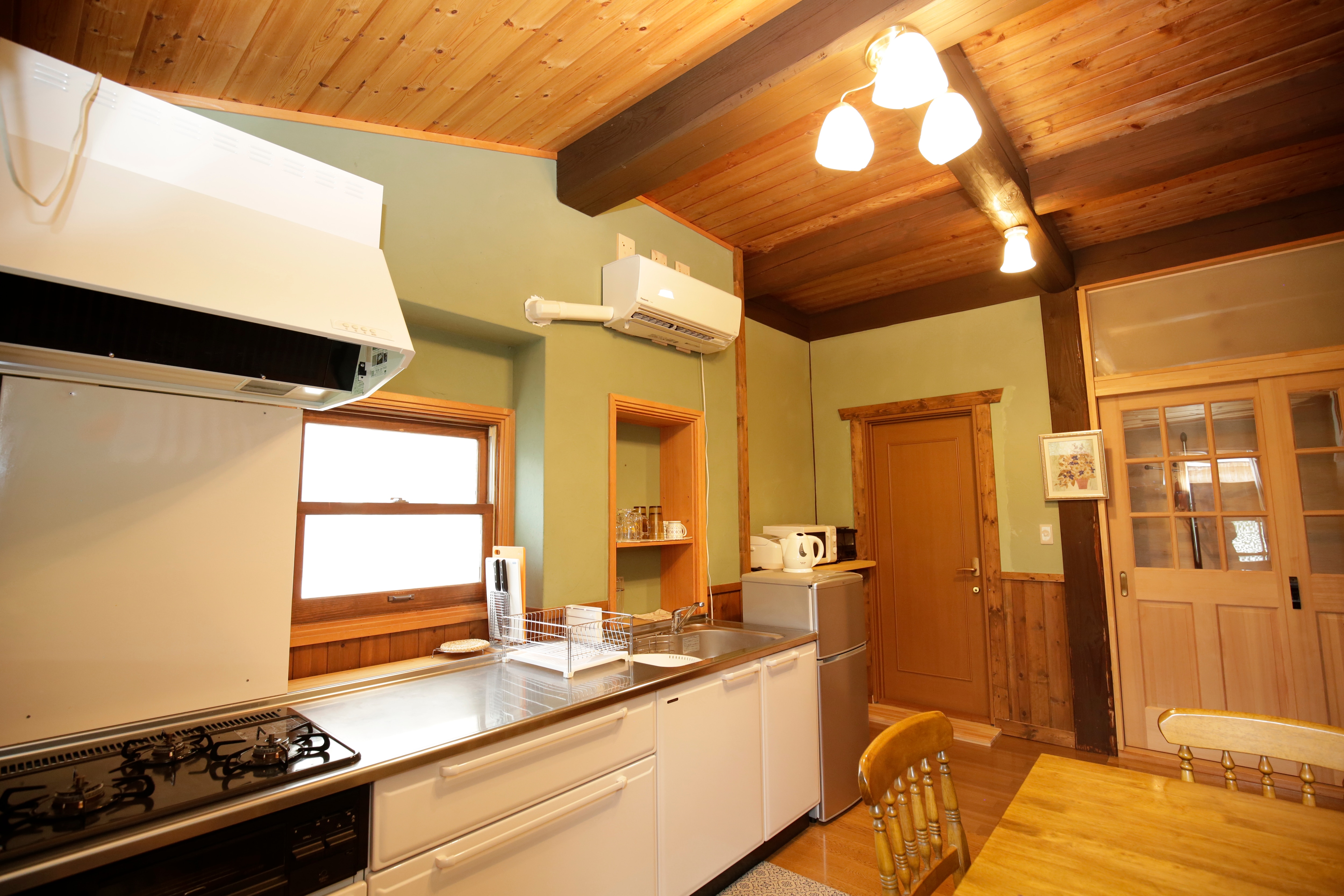 Nhà bếp ăn Walnut Hygge
