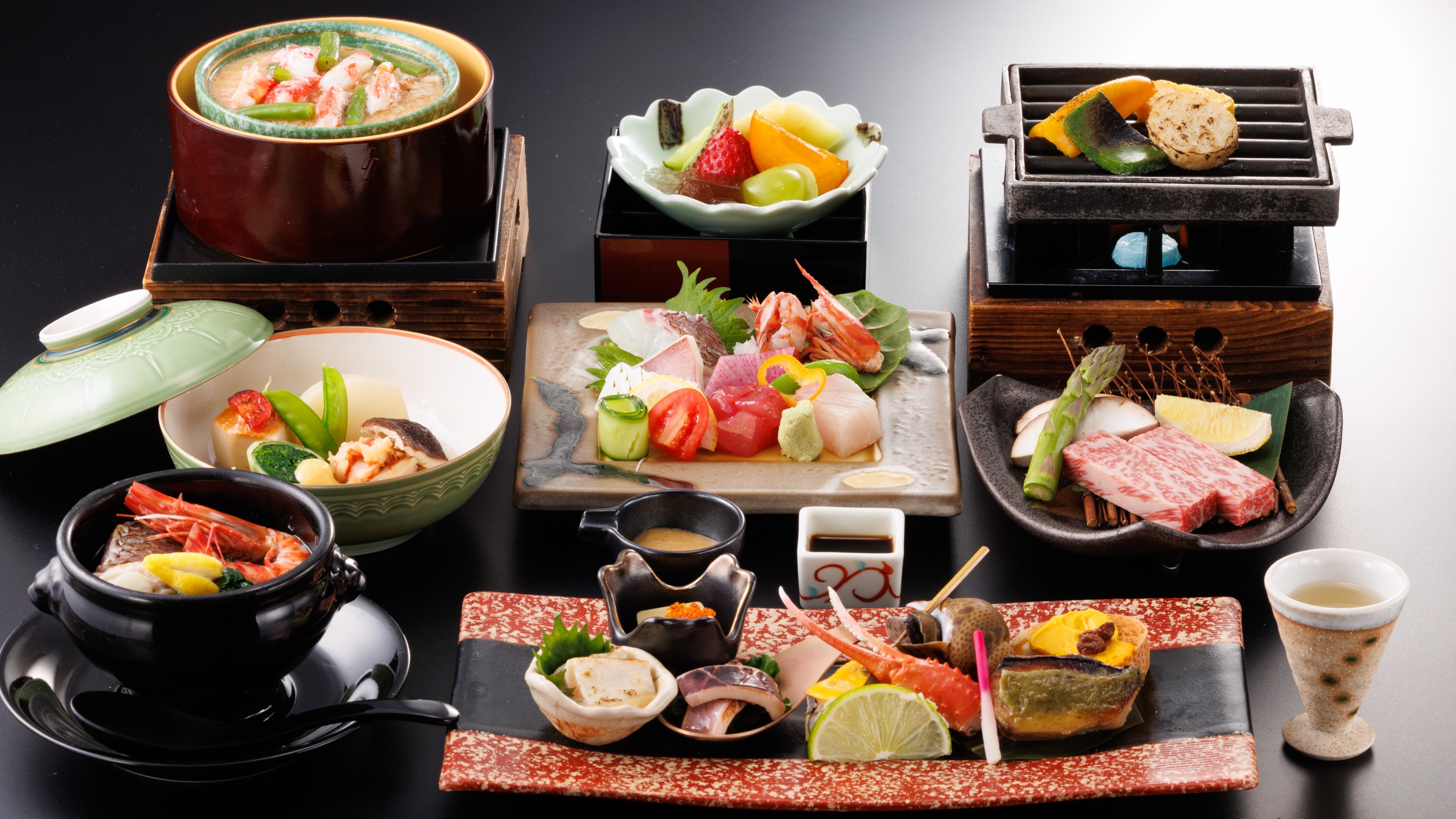 【晚餐/特色懷石料理】您可以品嚐到鳥取和牛的懷石料理 *示例
