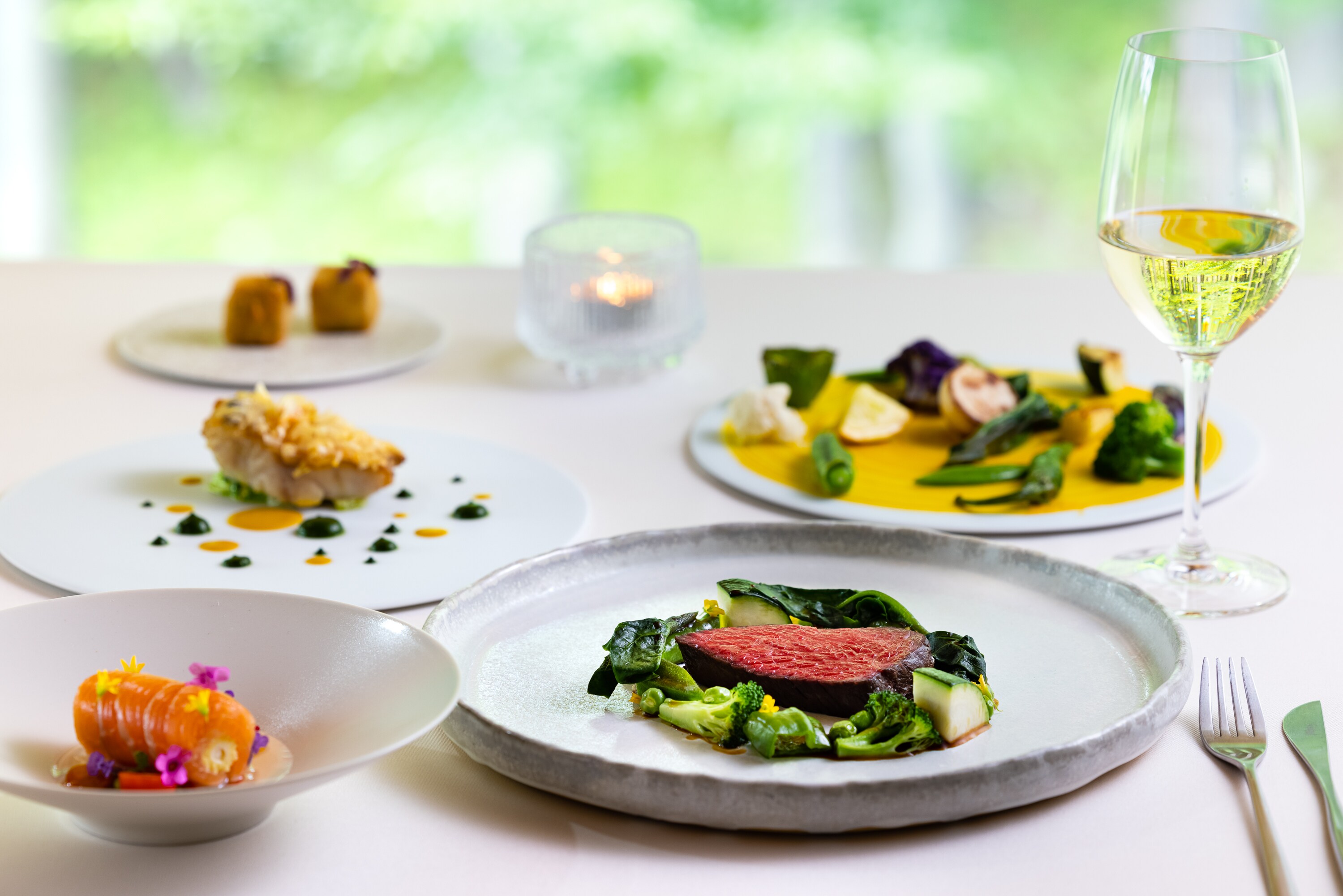 [AUBERGE] Gambar makan malam