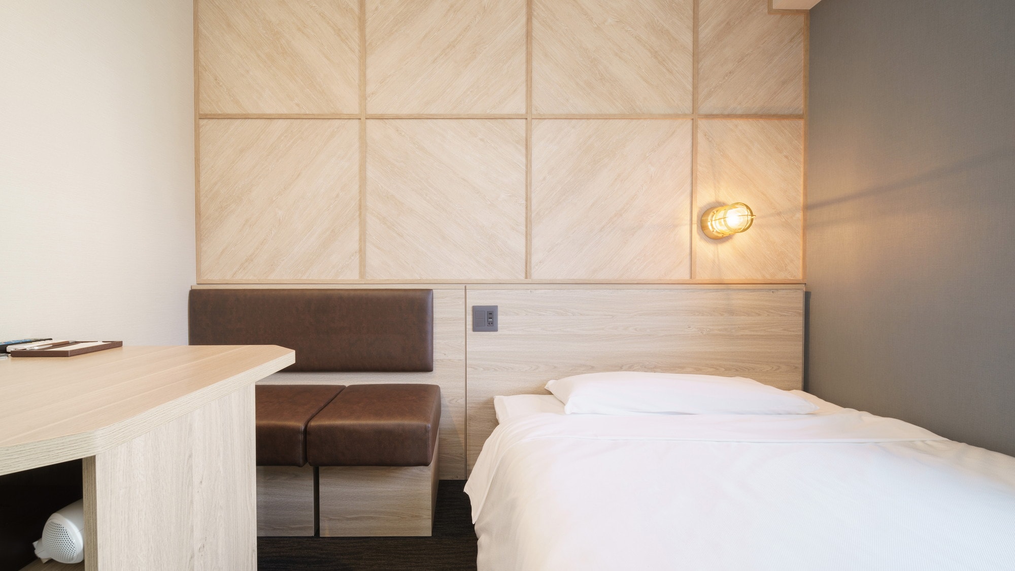 Tipe kamar ini populer di kalangan pelancong bisnis.