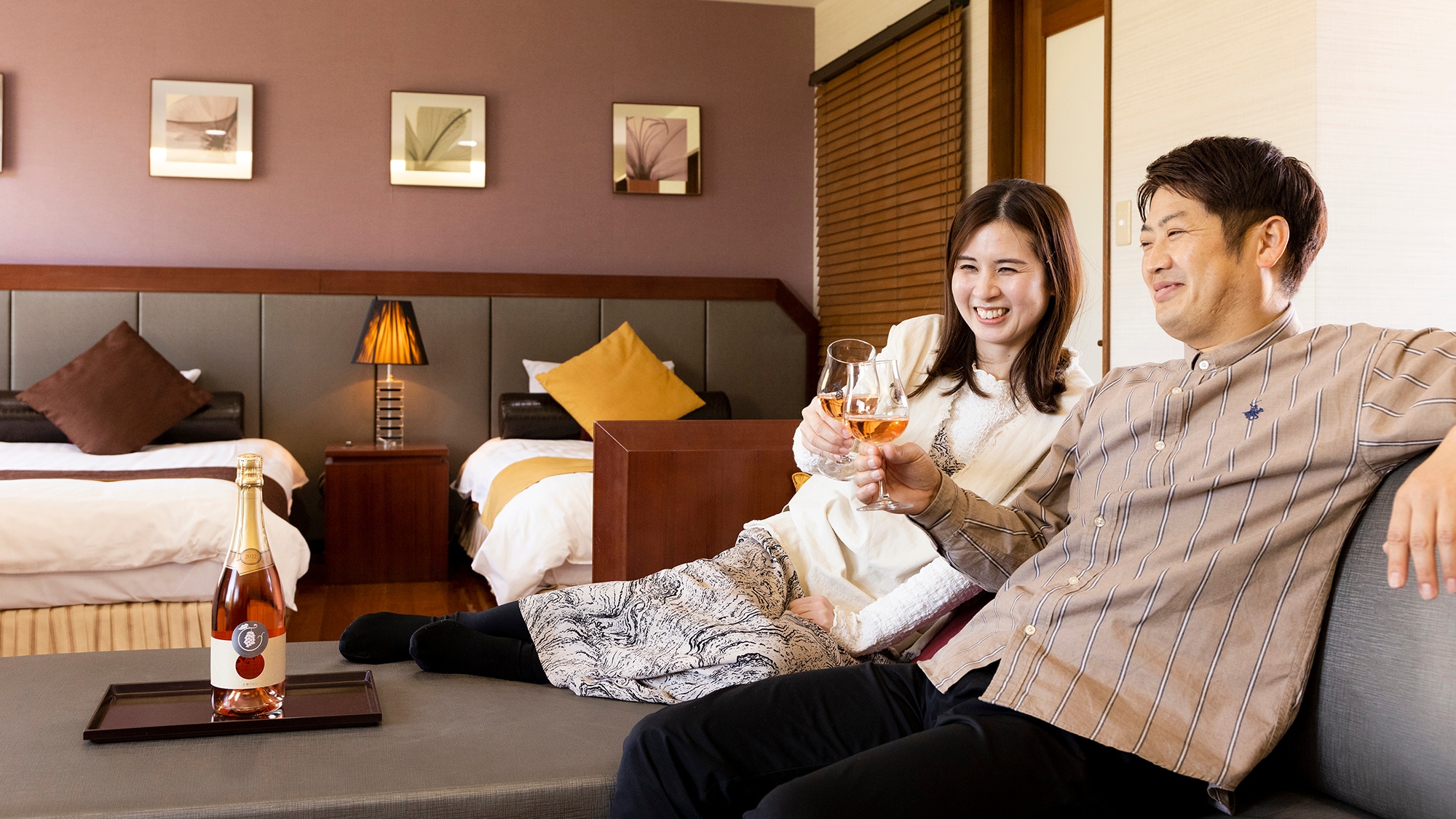 【DX双床小型套房】在具有度假村般装潢的房间里，享受只属于你们两人的轻松时光。