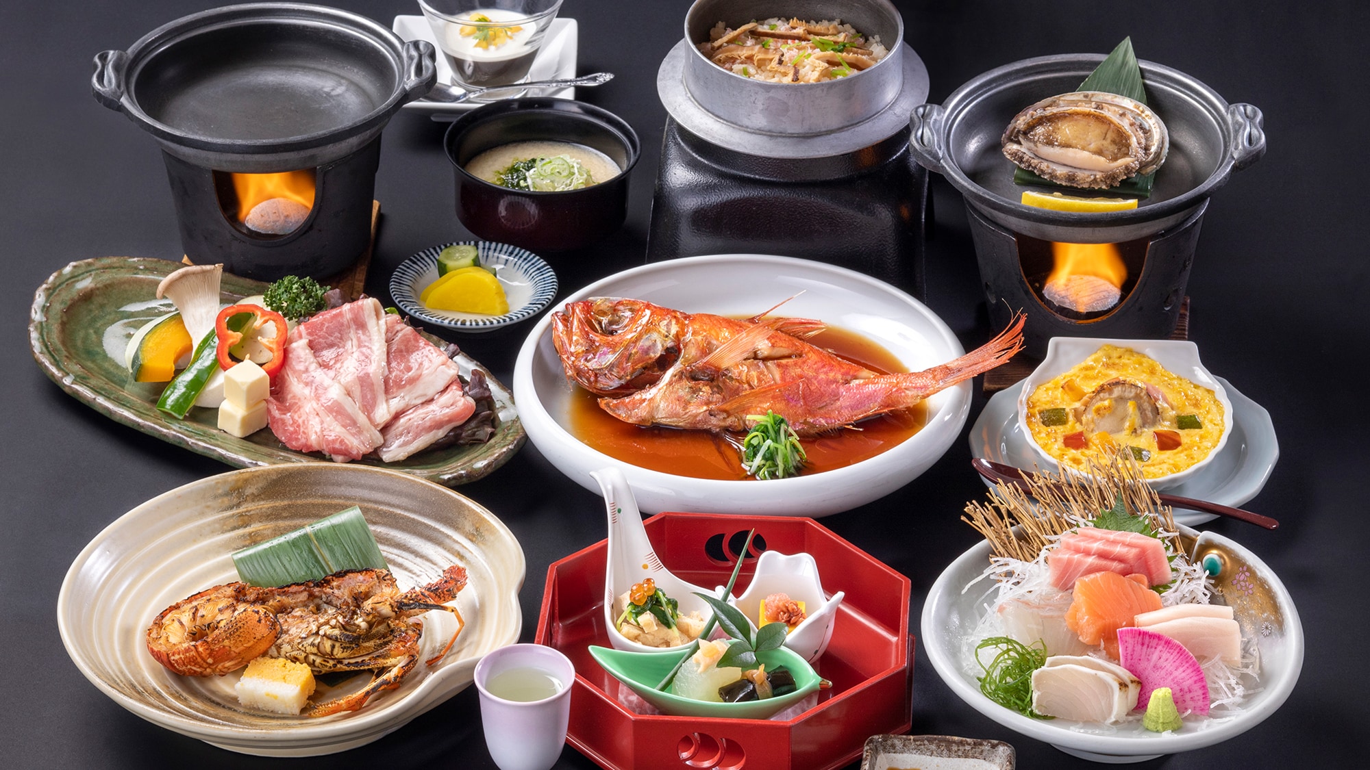 [คอร์ส Manpuku Kaiseki] อาหารกุ้งมังกรตามฤดูกาล, ปลาทรายแดงย่าง, ปลาทรายแดงต้ม, หลักสูตรที่คุณสามารถเพลิดเพลินกับอาหารทะเลที่สวยงามสามอย่าง