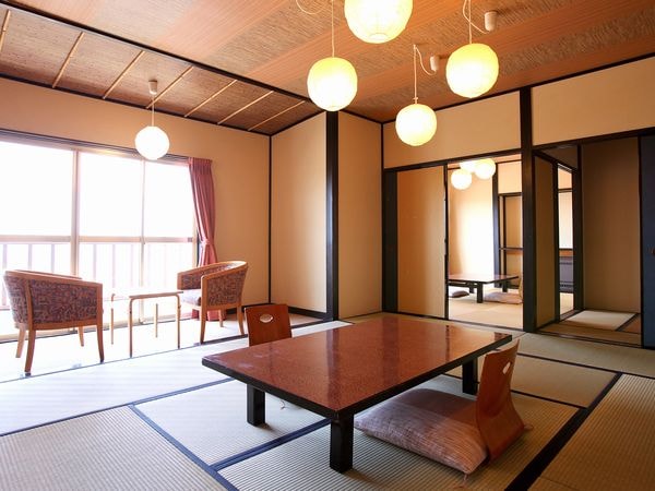 2 adjacent Japanese-style rooms (240)