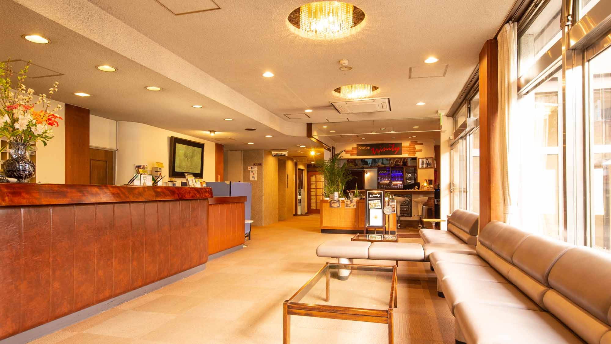 *Lobby: A bright space with large windows. Please relax and unwind.