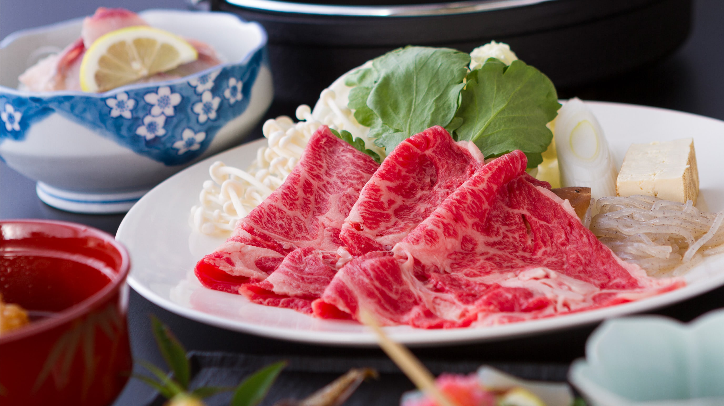 Sukiyaki multi-course meal