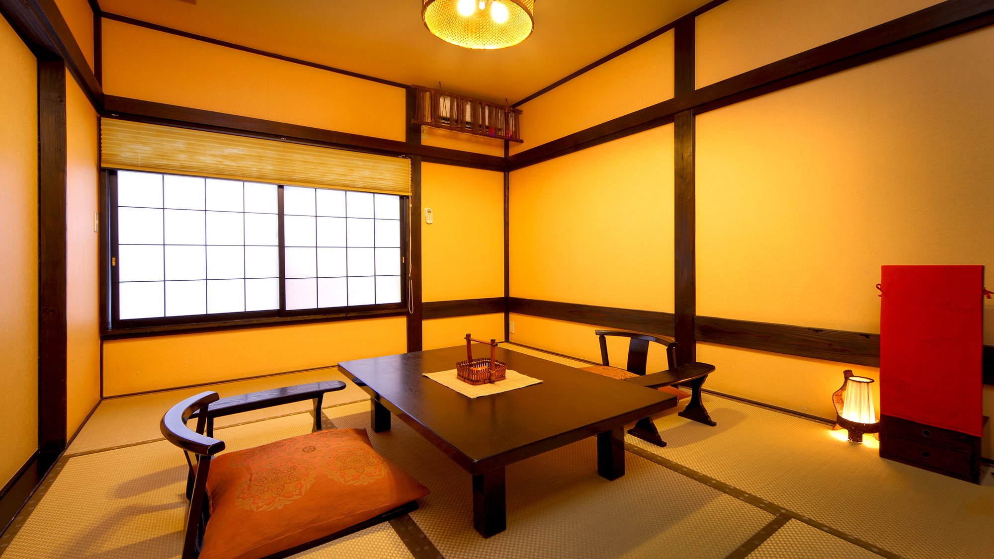 Room for 2 people (6.5 tatami mats)