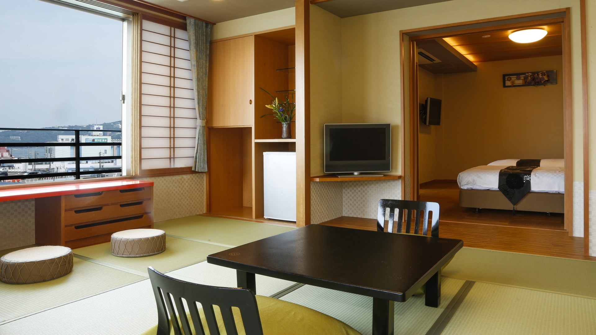 ห้องดีลักซ์สไตล์ญี่ปุ่นและตะวันตก (ตัวอย่าง) * แผนผังชั้นแตกต่างกันไปขึ้นอยู่กับห้อง