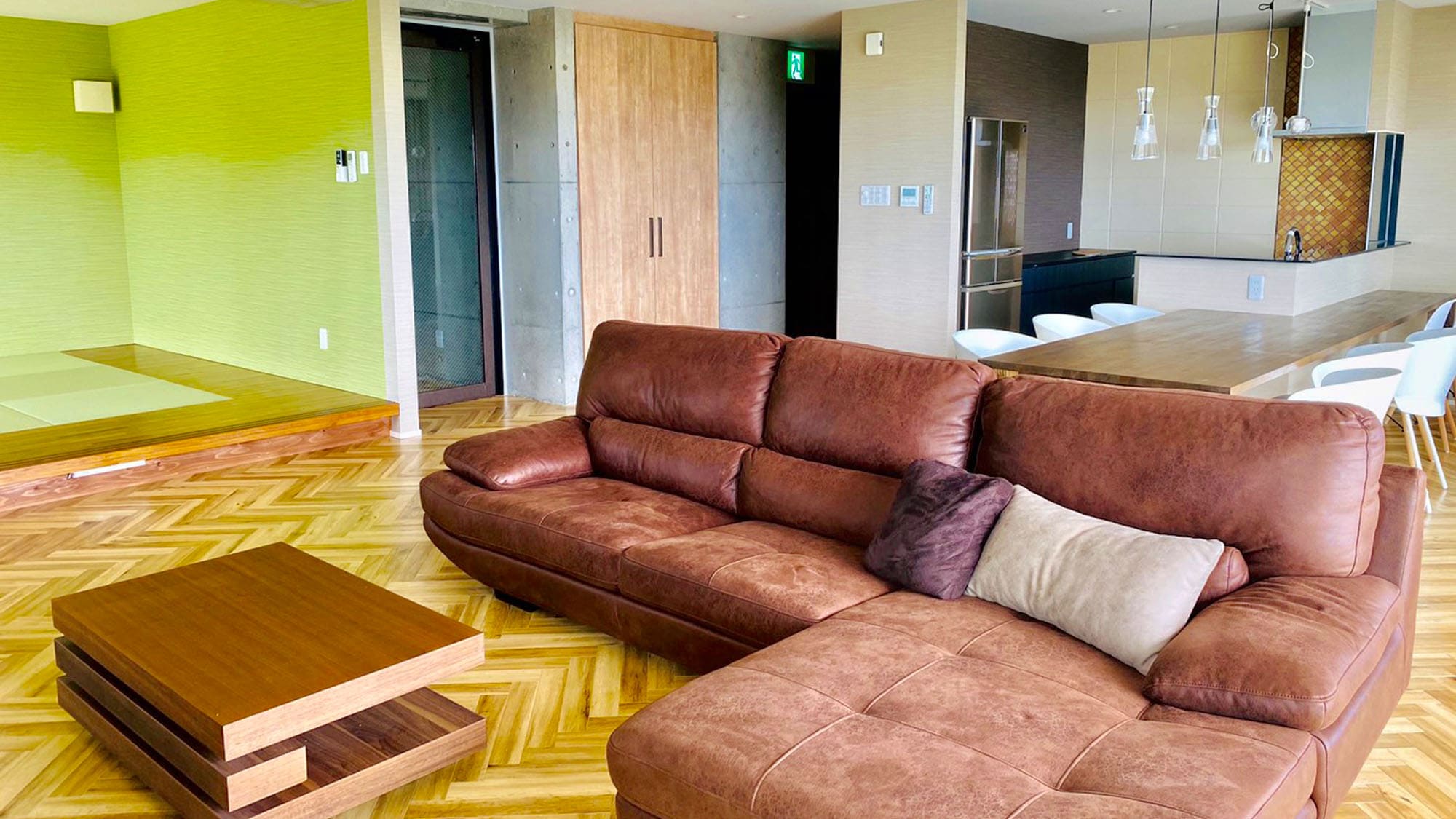 3rd floor living room