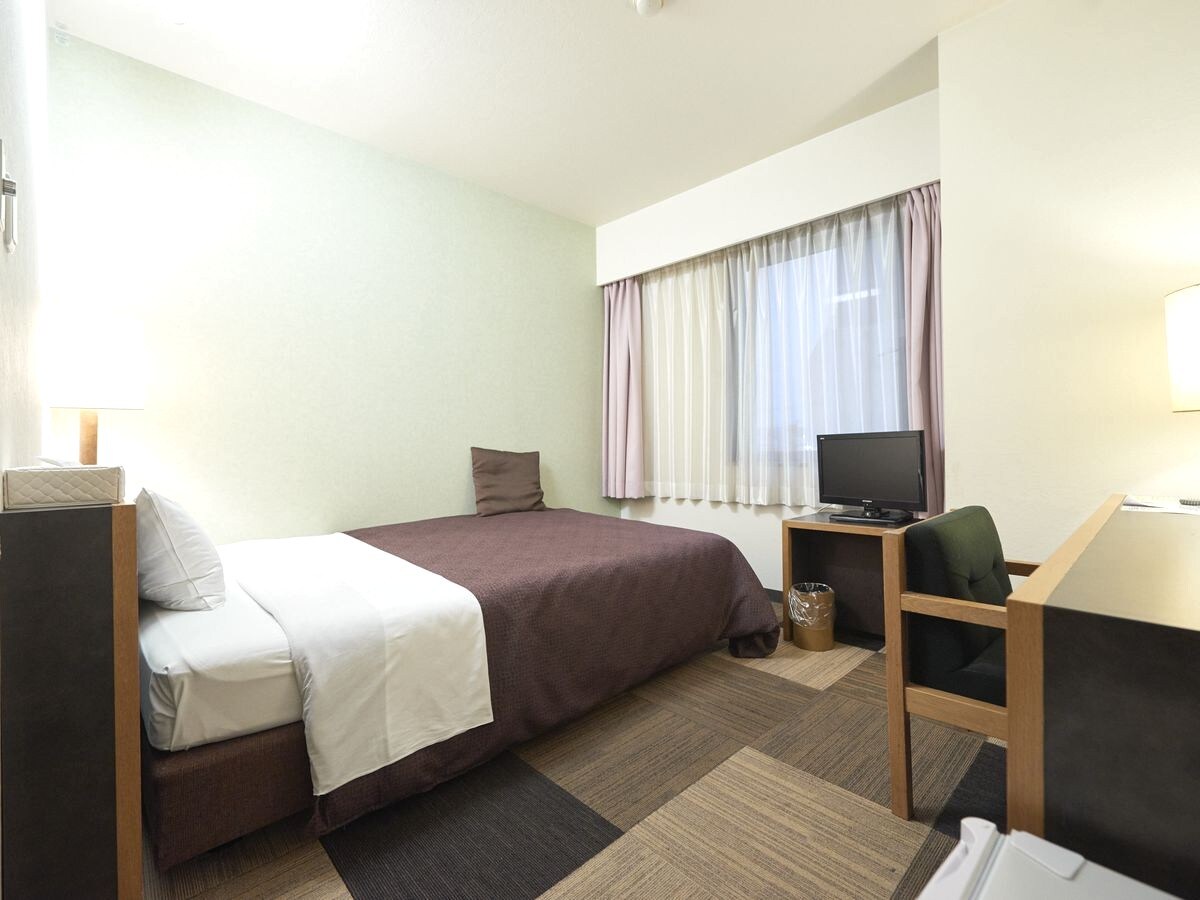 Standard Double Room 14 square meters (146 cm)