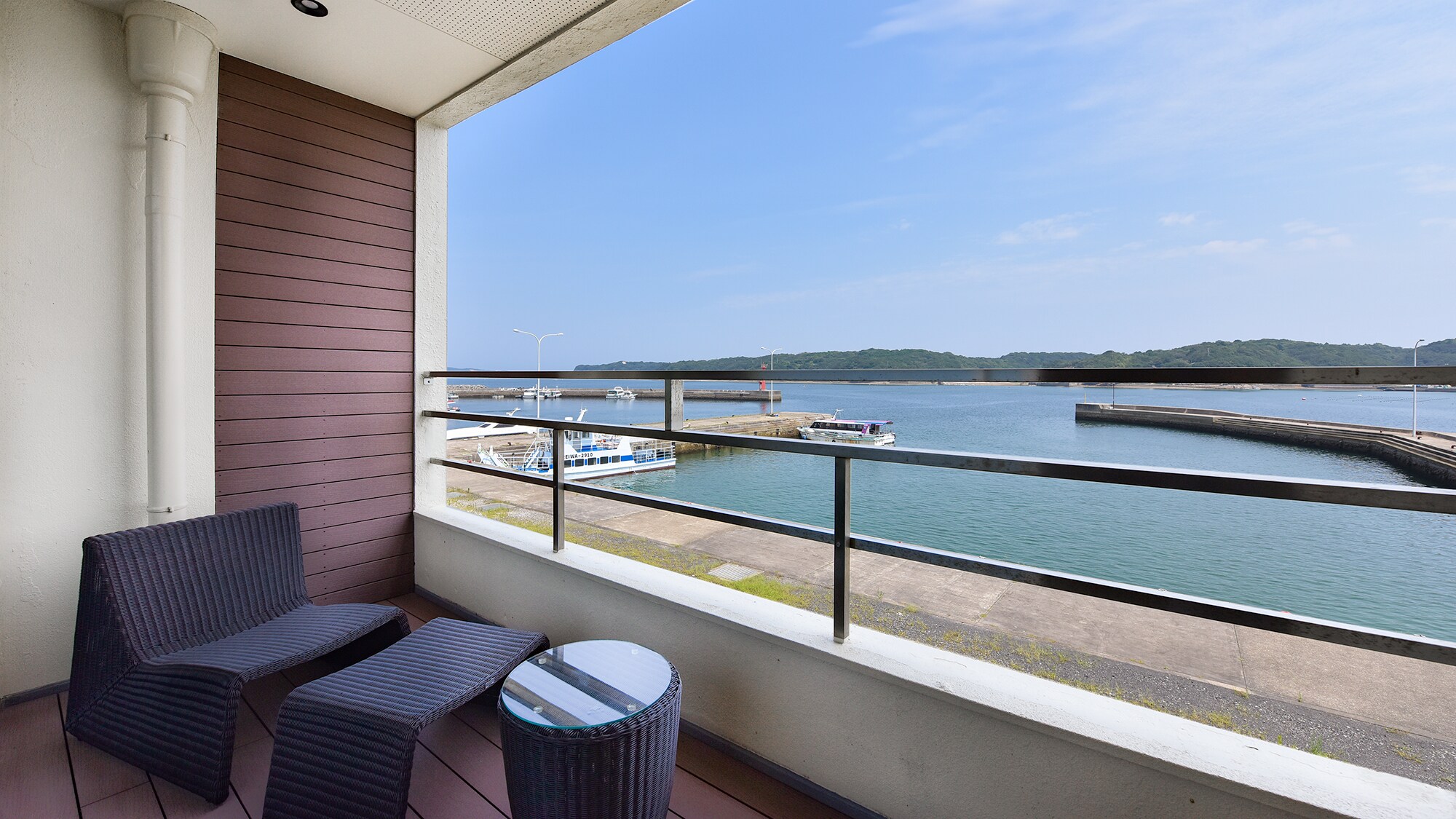 *[Ví dụ phòng khách] Phòng đặc biệt có ban công nhìn ra biển (không hút thuốc)