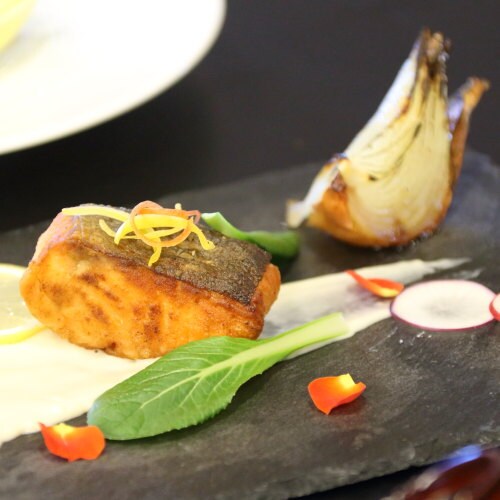 (Spring) Western dish: Sautéed Sakura trout, grilled onion, lemon cream