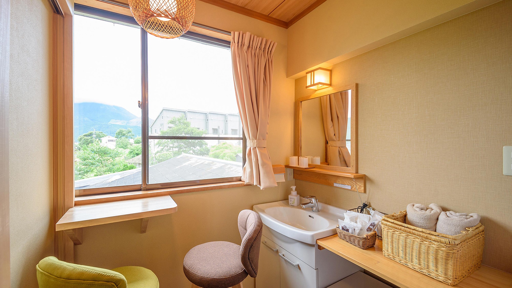 Guest room 203 Iriko "Japanese-style room with 6 tatami mats and veranda"