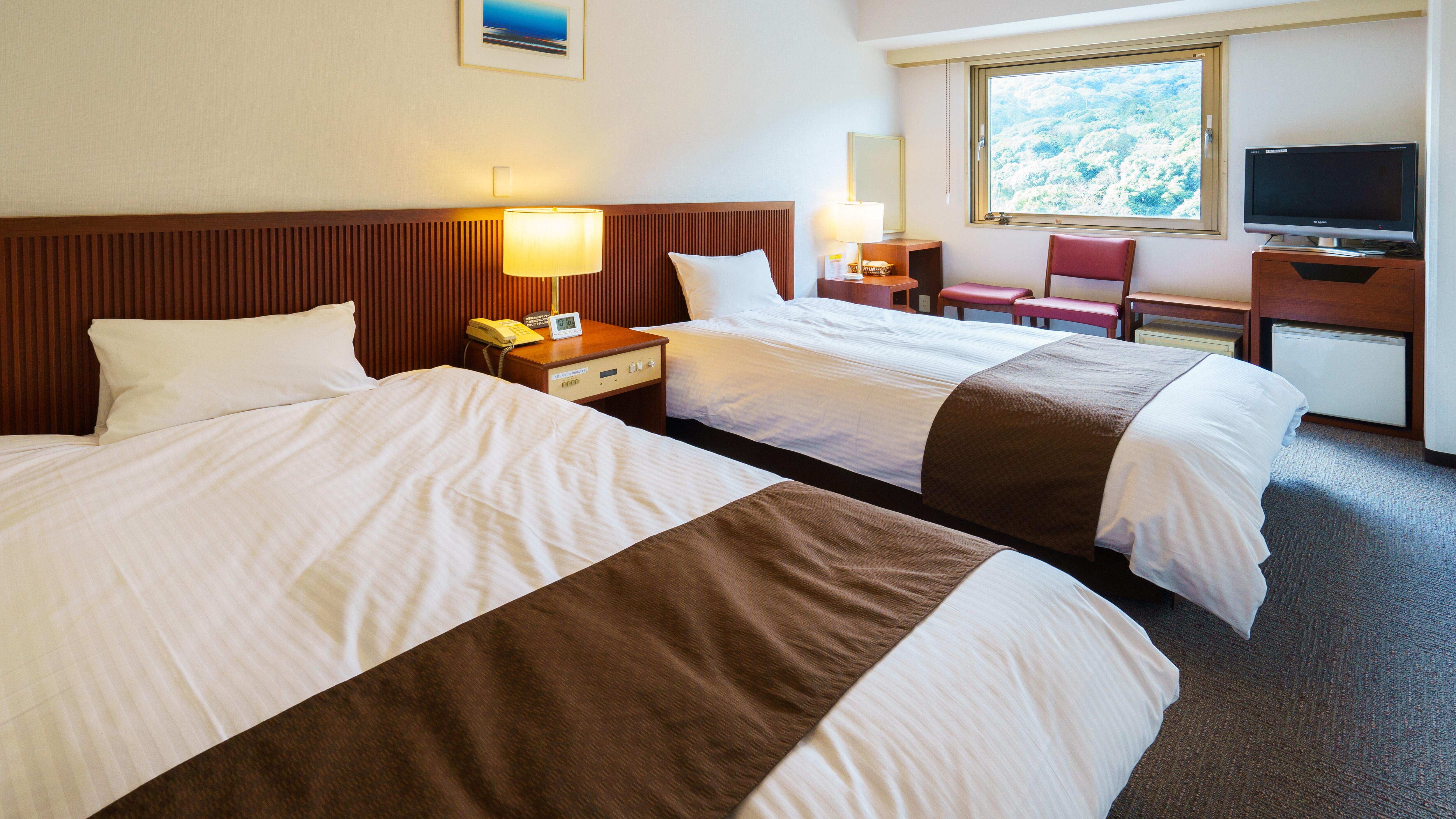 Sansuikan Western-style twin room