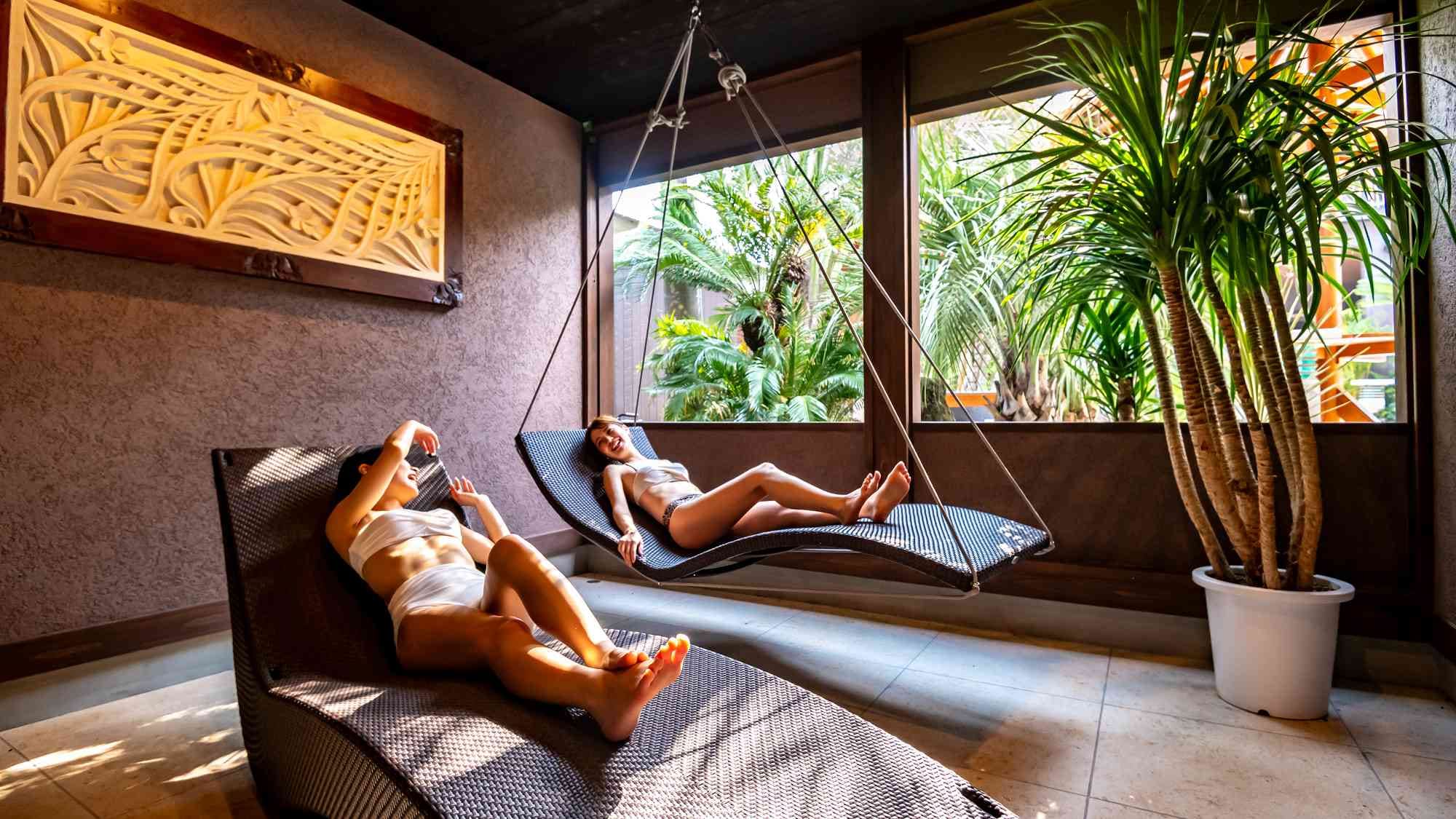 Relax your body and mind in the relaxation space after the sauna