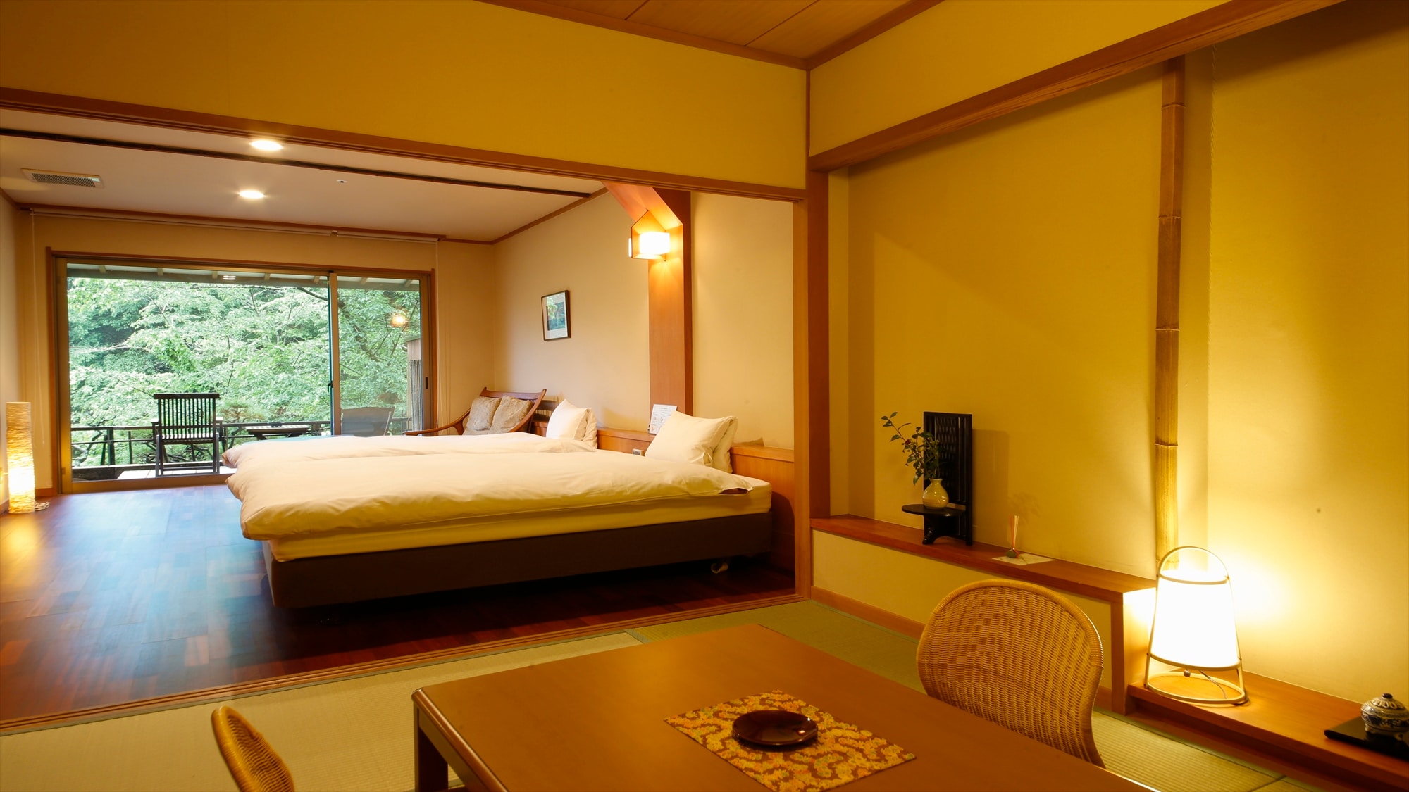 《Yamabuki Room 134》 Rock open-air bath + Japanese-style room 6 tatami mats + twin beds + garden terrace