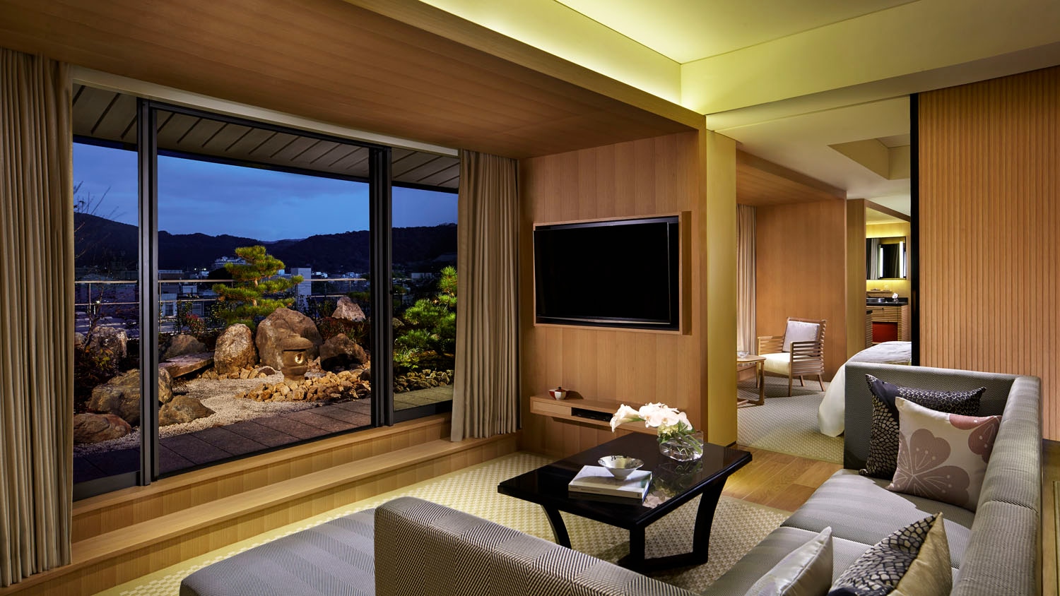 Kamar Tamu/Suite Teras Taman Ruang Tamu