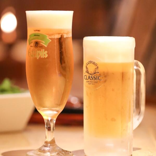 Two types are available: Sapporo Classic barrels and Sapporo Edelpils barrels.