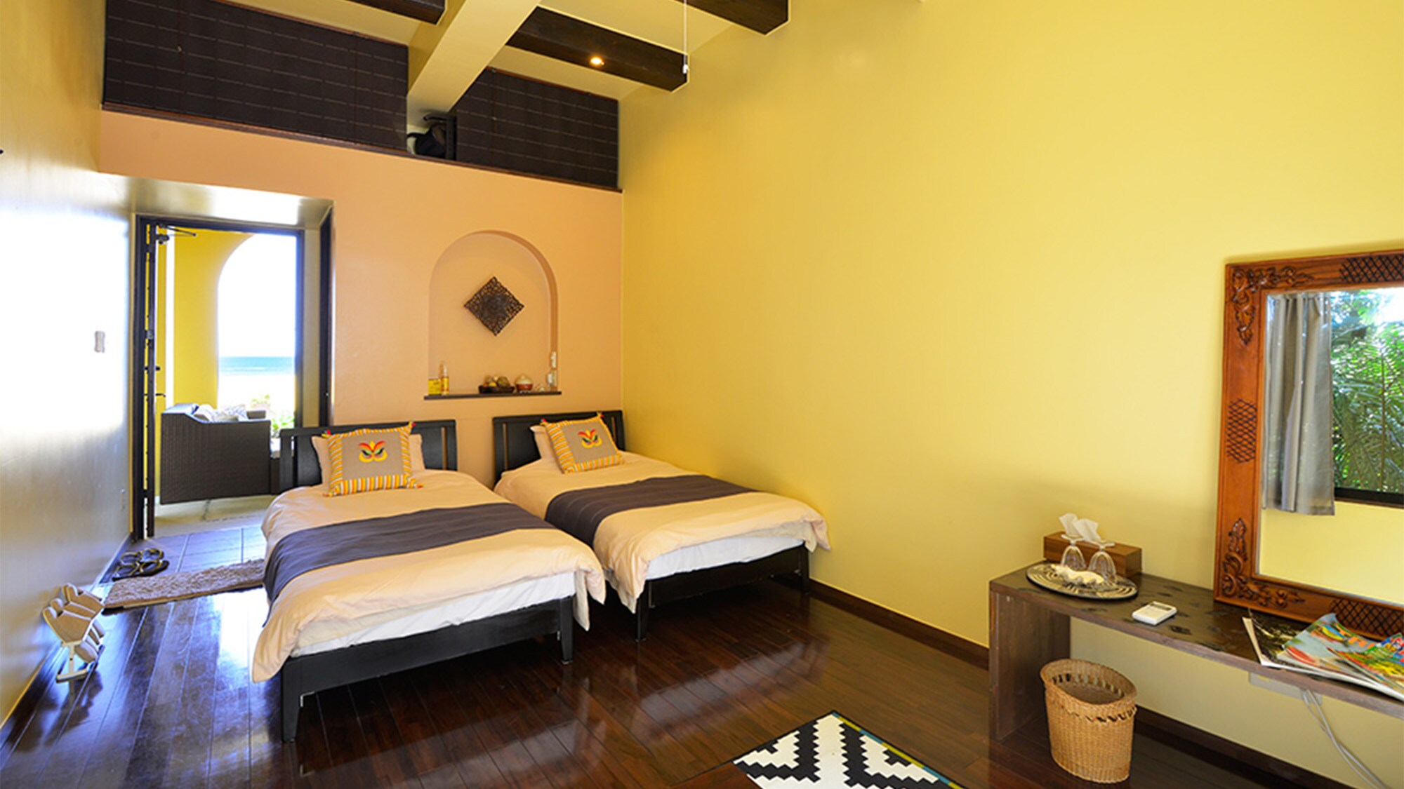 ・ <客房示例> 高高的卧室，宽敞而轻松的氛围。