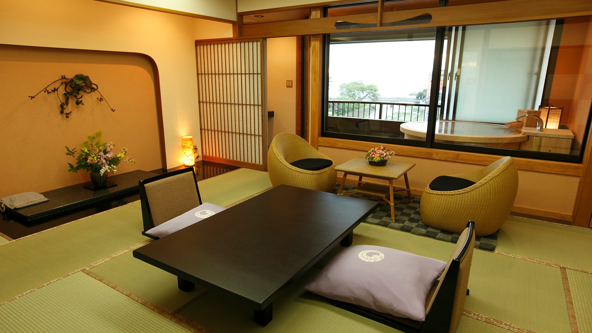 Guest room with open-air bath "Violet"