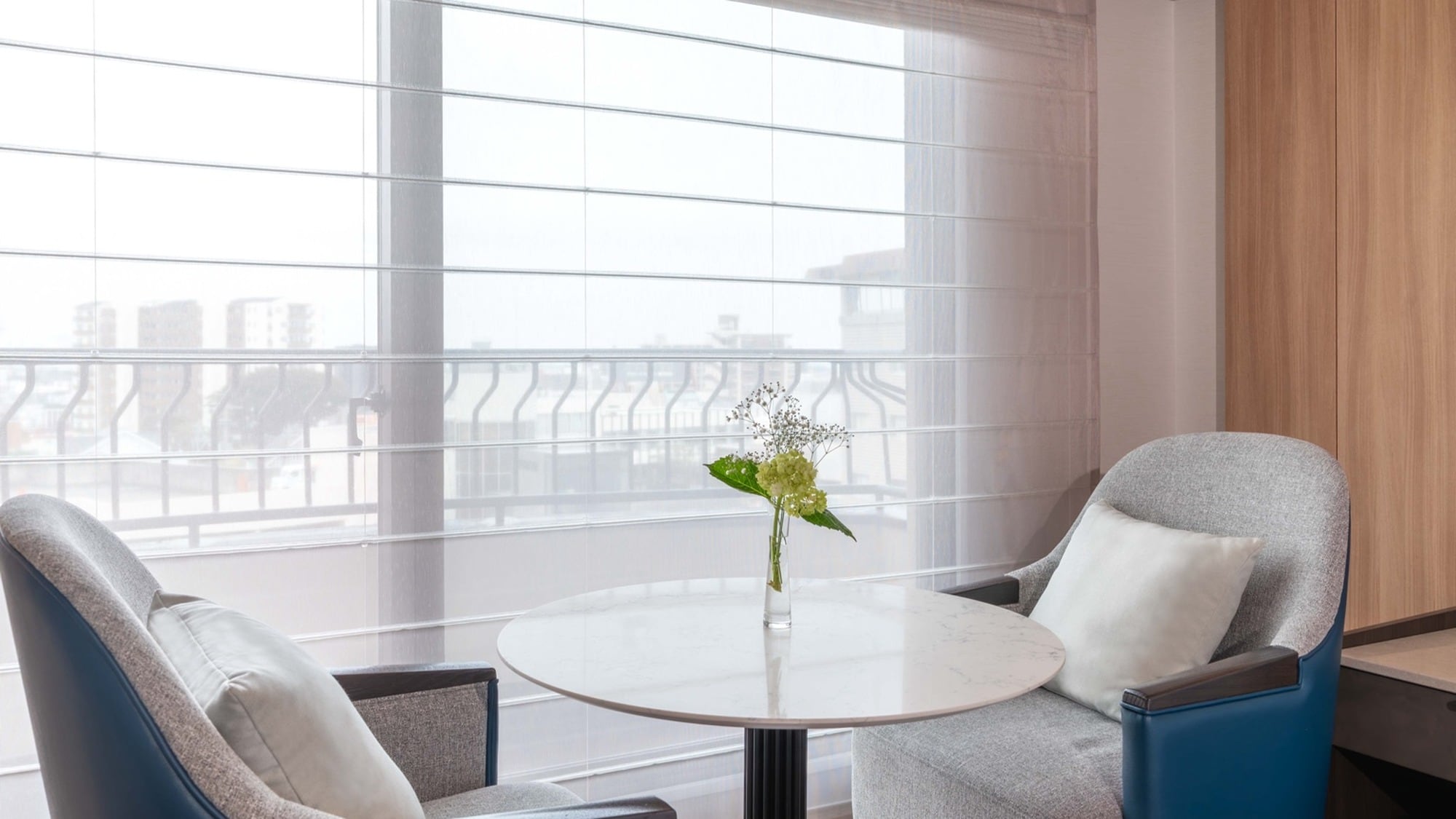 [Renovated guest room] Queen