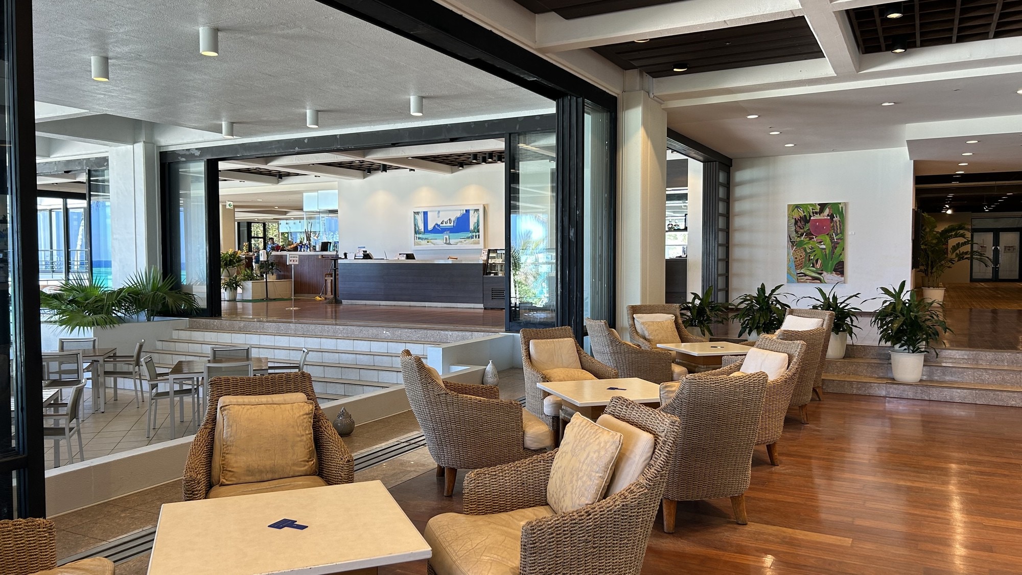 From Lounge to Corallo