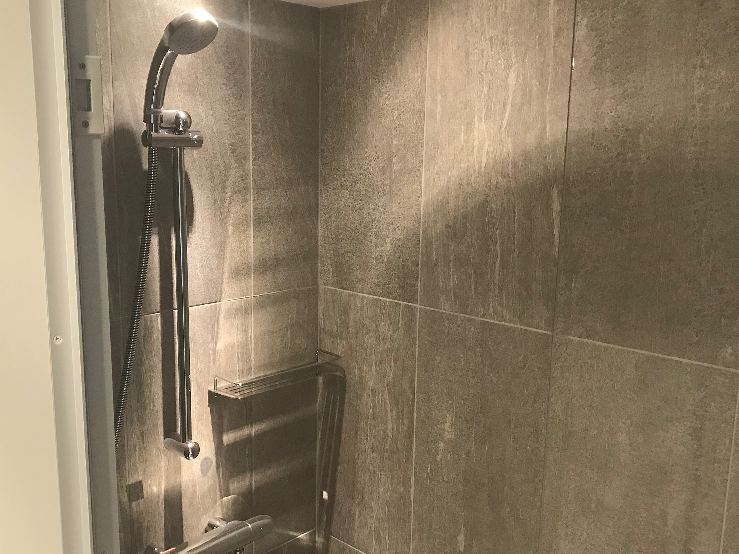 Shower booth