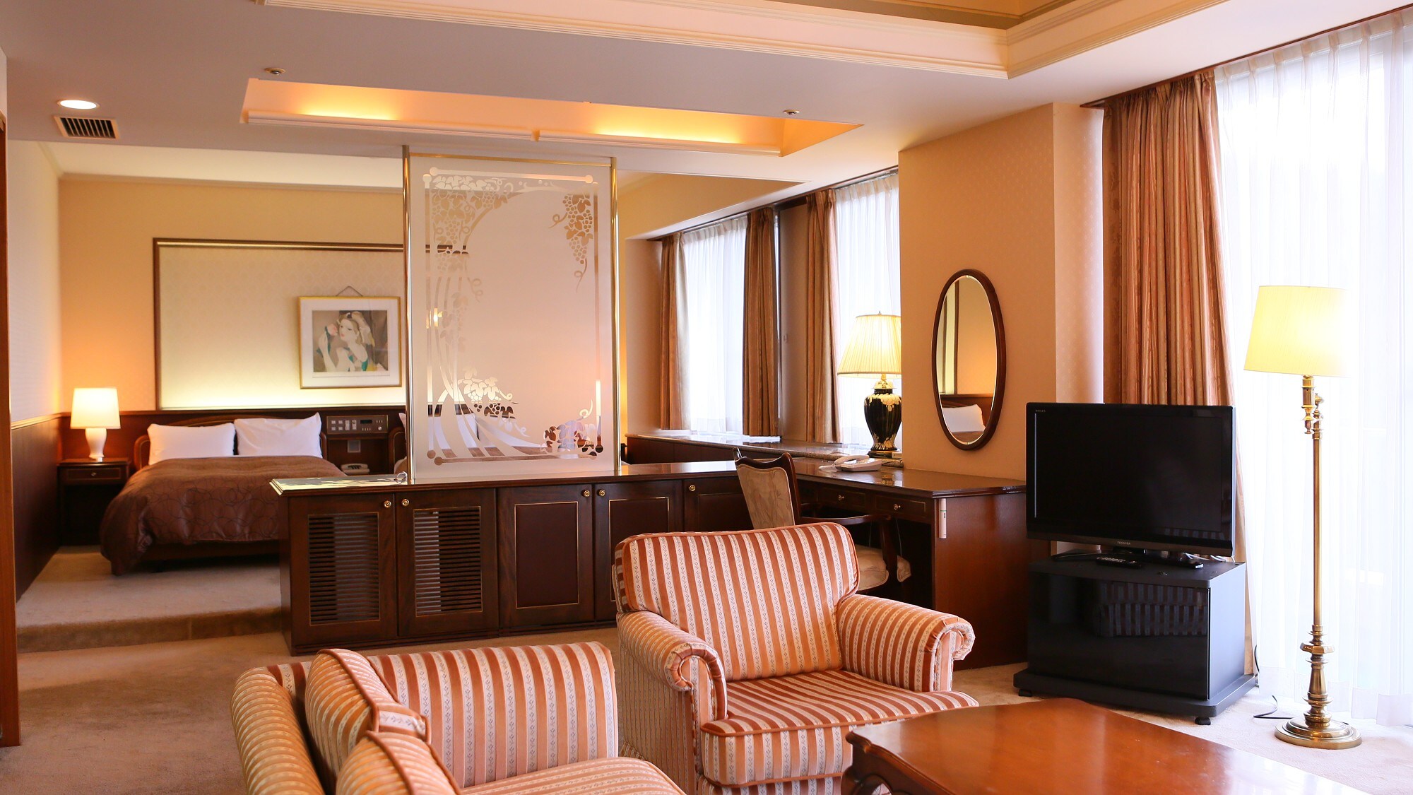 Silakan habiskan waktu bersantai di tempat yang luas