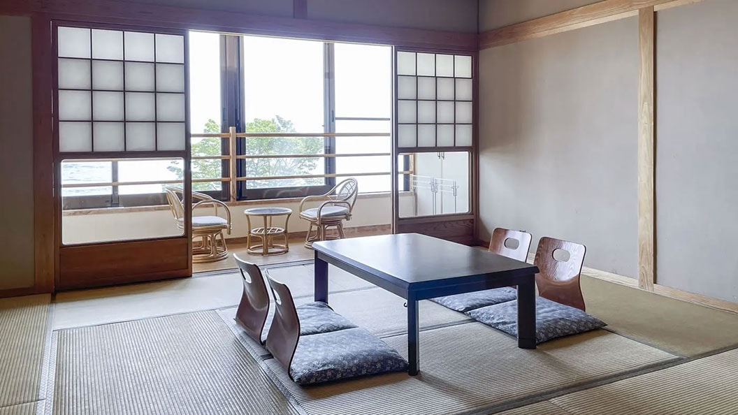 Guest room: Large Japanese-style room type