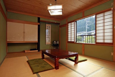 10 tatami Japanese-style room