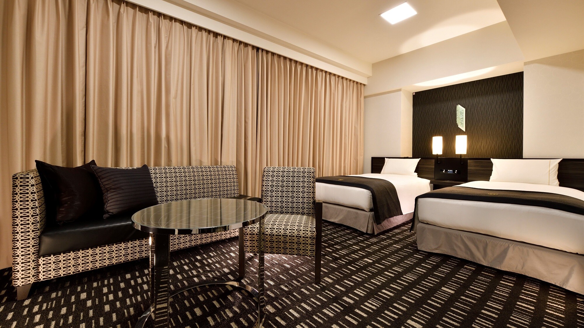 พรีเมี่ยมดีลักซ์ ทวิน