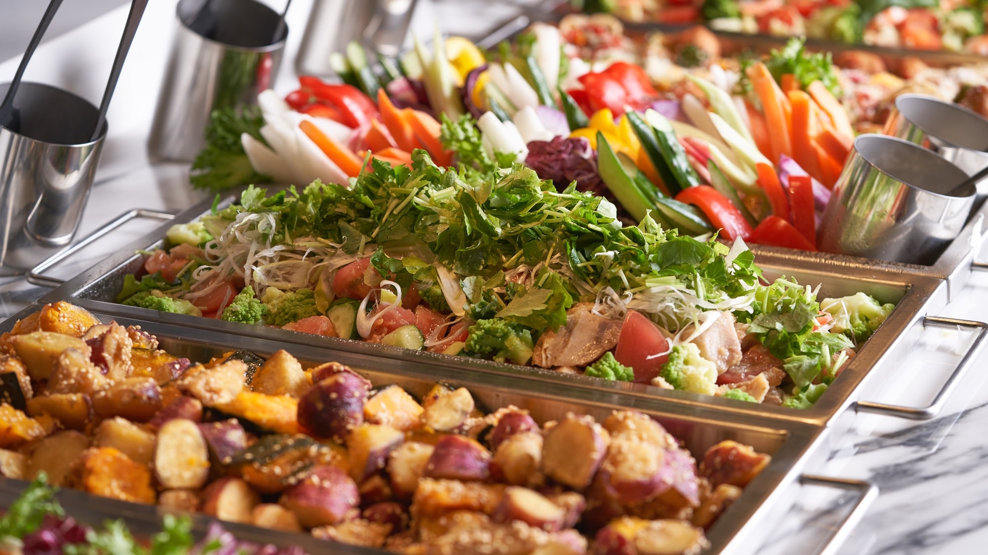 ◆Morning | Fun to watch, delicious to eat! 6 kinds of colorful power salad
