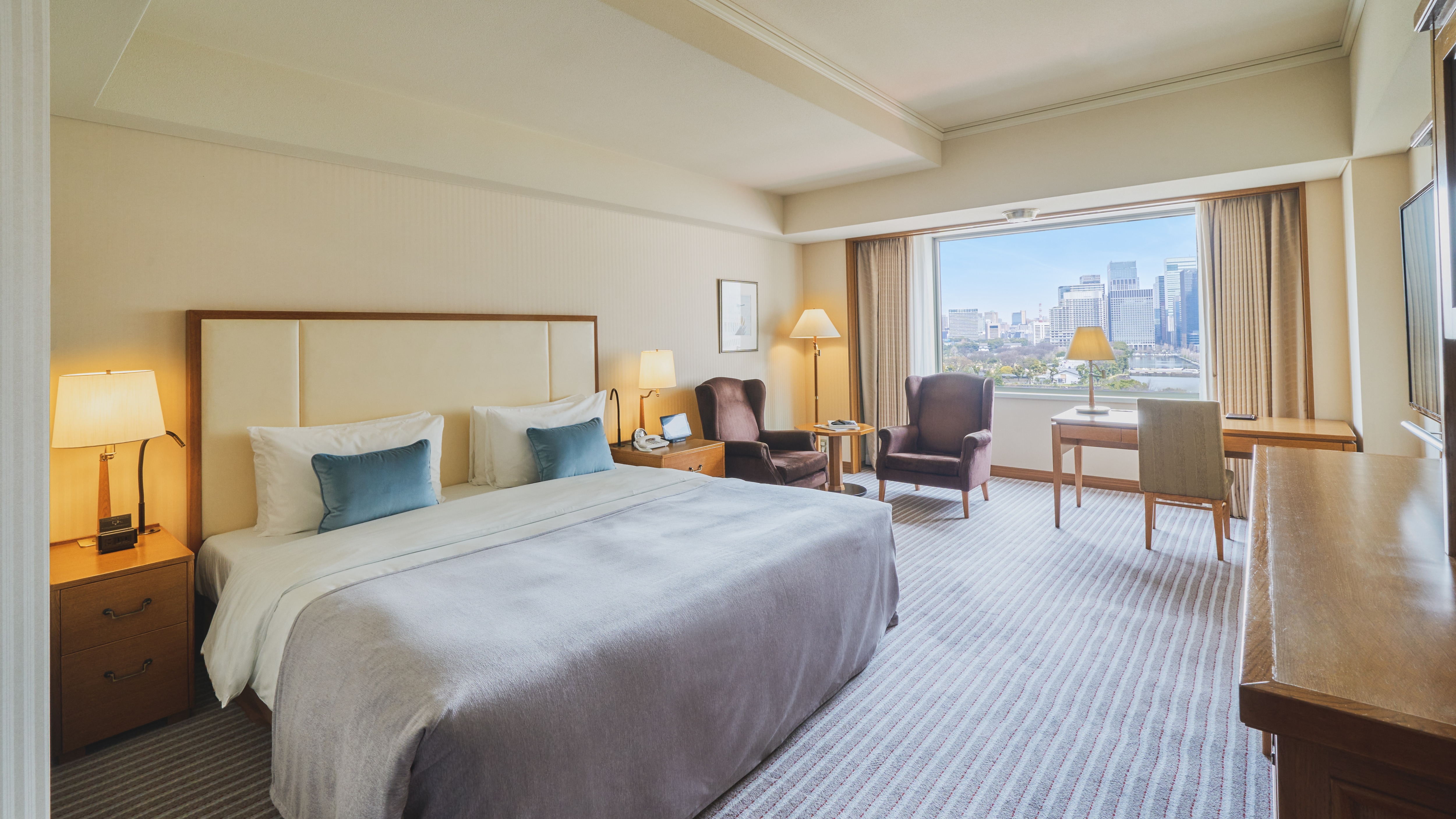[Main Building: Regular Floor Deluxe Park View] Approx. 42 m2 Double (example)